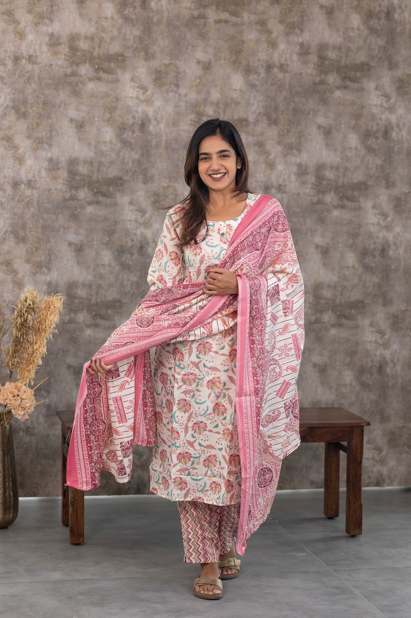 Hridaya salwar set in pink
