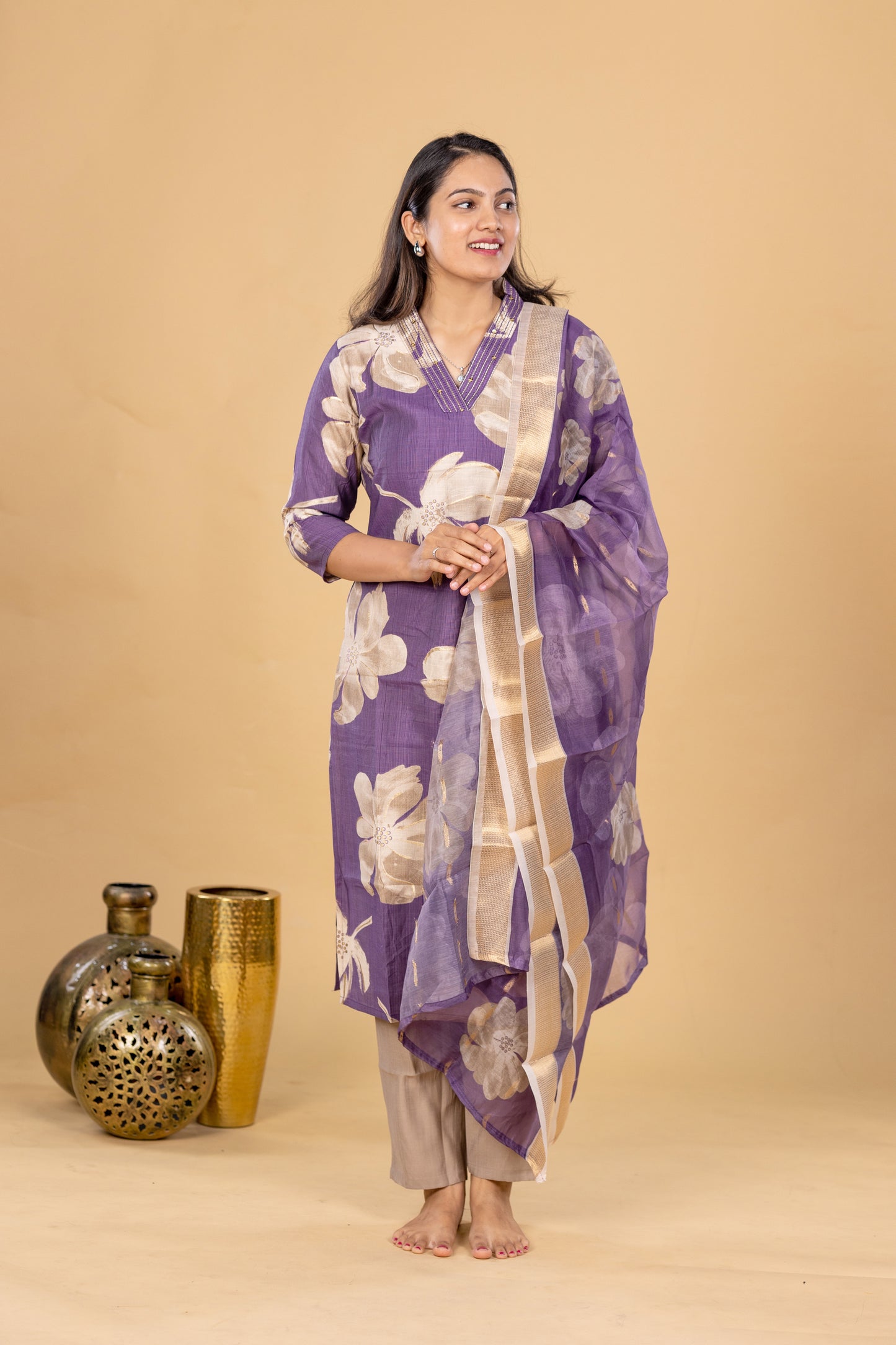 Thenmozhi salwar set in blue
