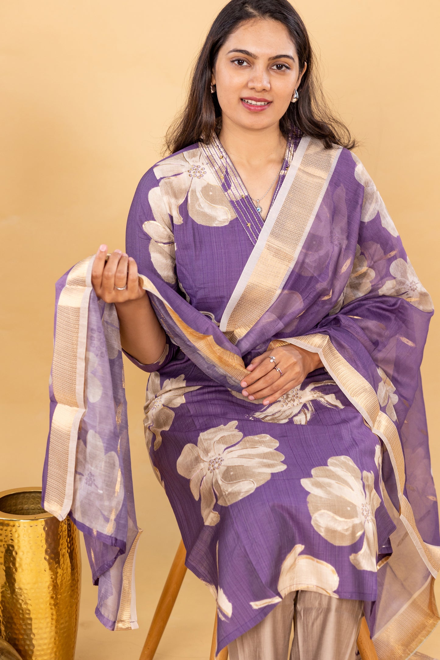 Thenmozhi salwar set in blue