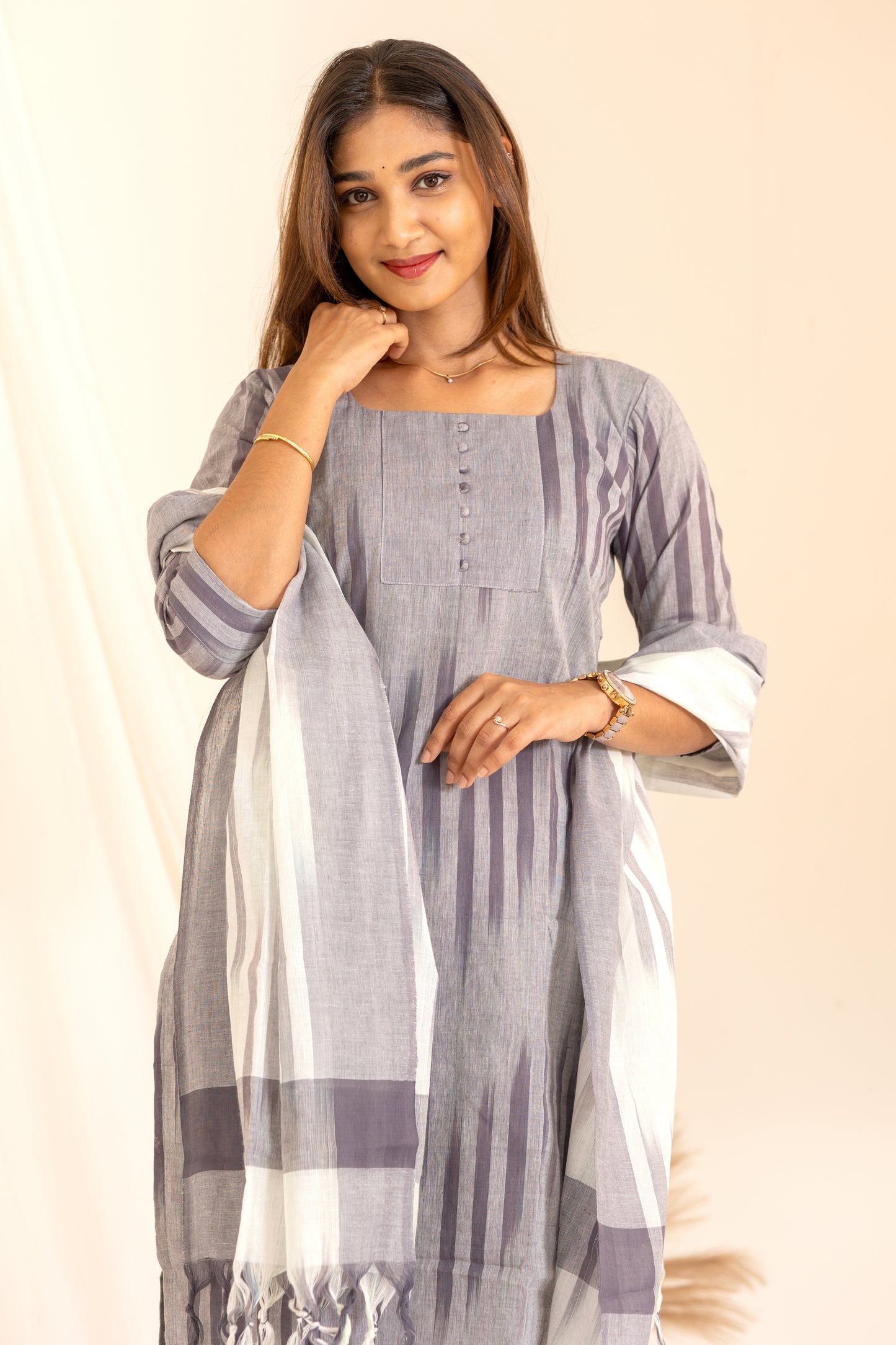 Anvitha handloom ikkat salwar set in grey