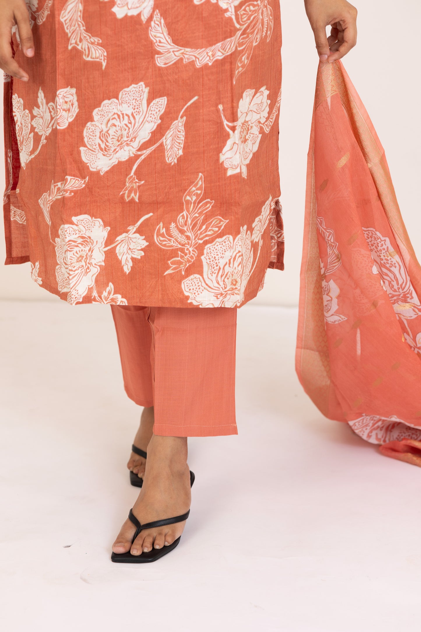 Shreya salwar set in pastel maroon in vertican fabric