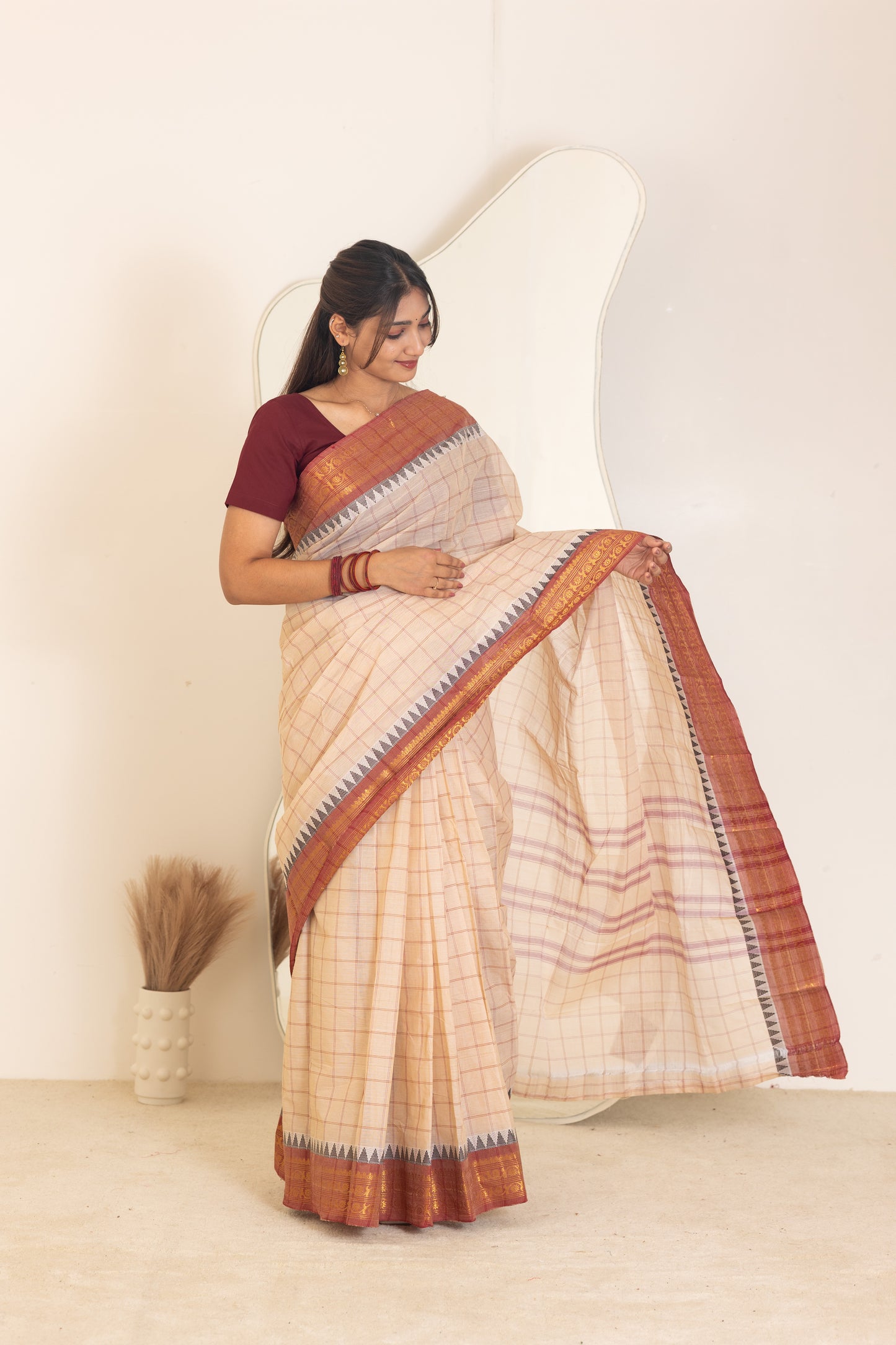 Kadal meengal Cotton saree in soft cream (Own weaving)