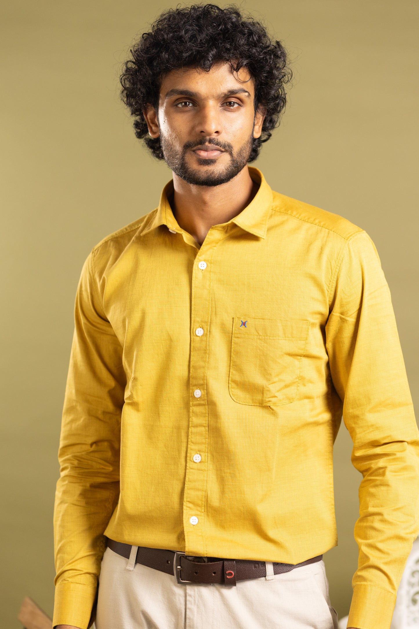 Men's full sleeve solid shirt in mustard yellow