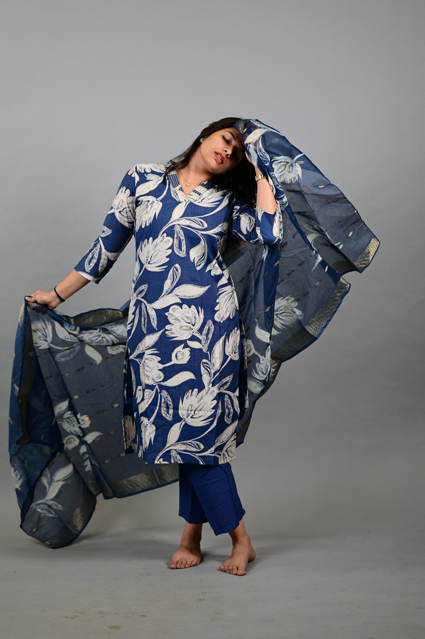 Sahithya salwar set in navy blue with flower design in vertican fabric