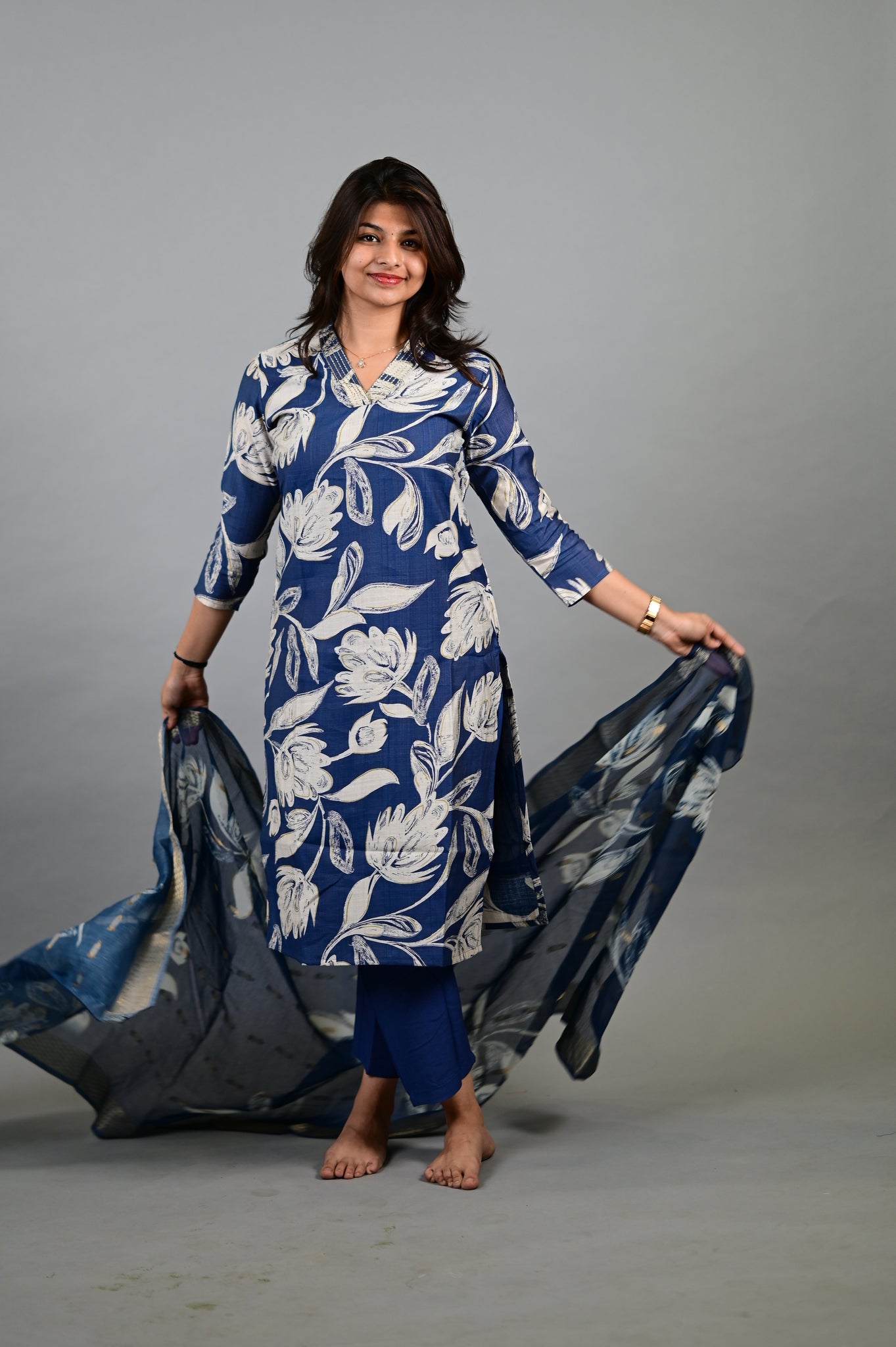 Sahithya salwar set in navy blue with flower design in vertican fabric