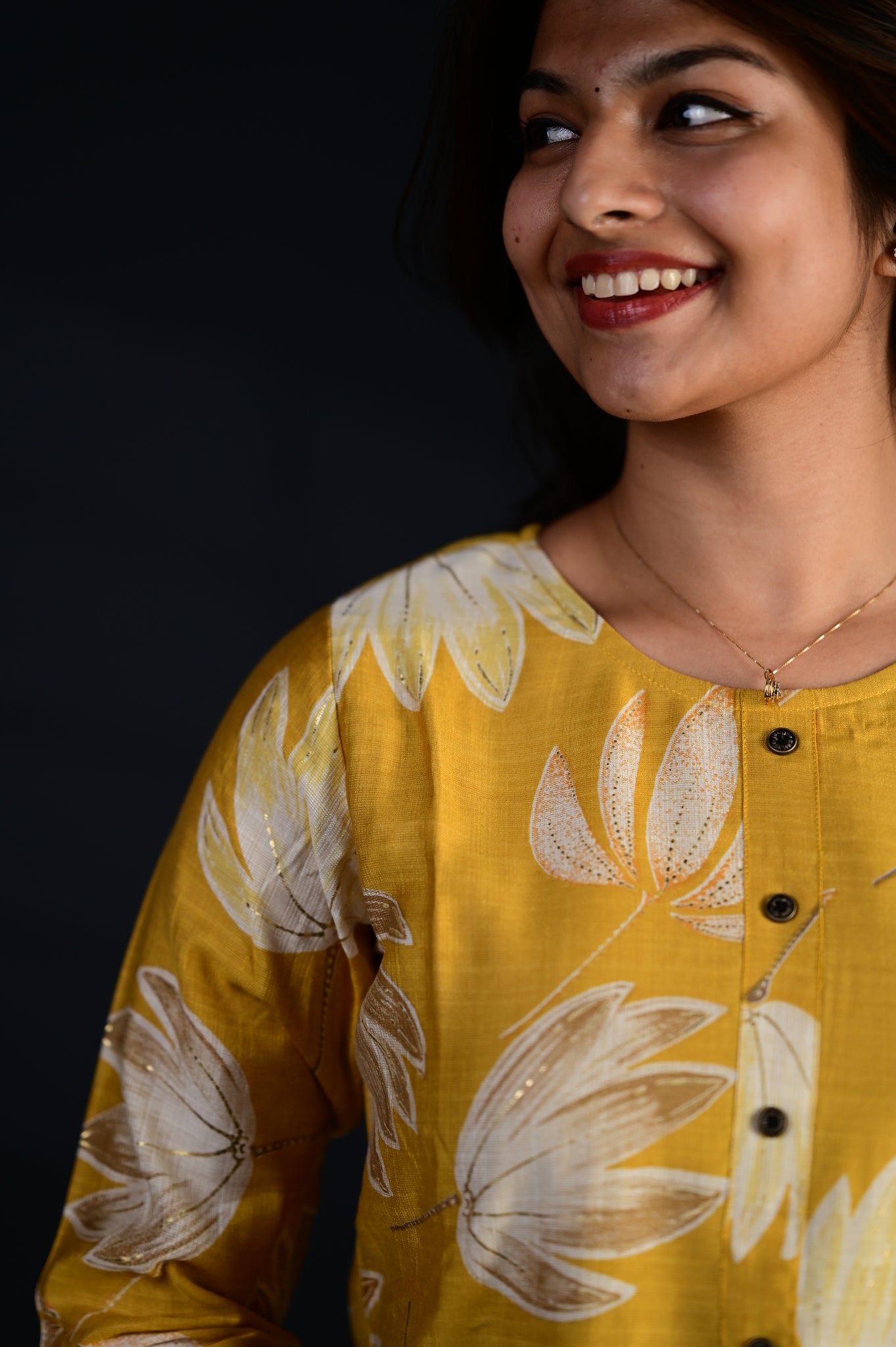 Akshara salwar set in yellow