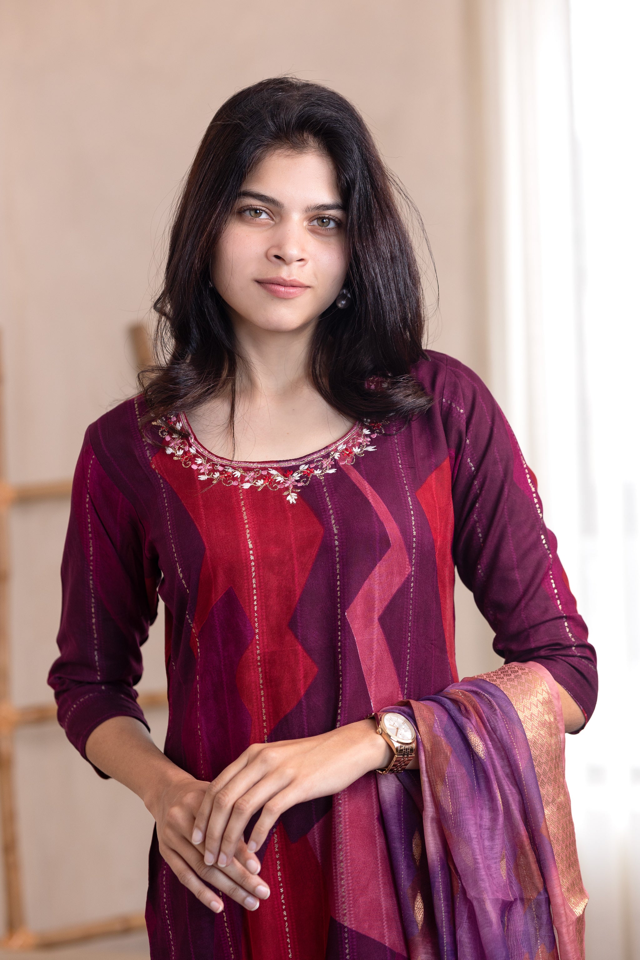 Hemanika embroided salwar set in red