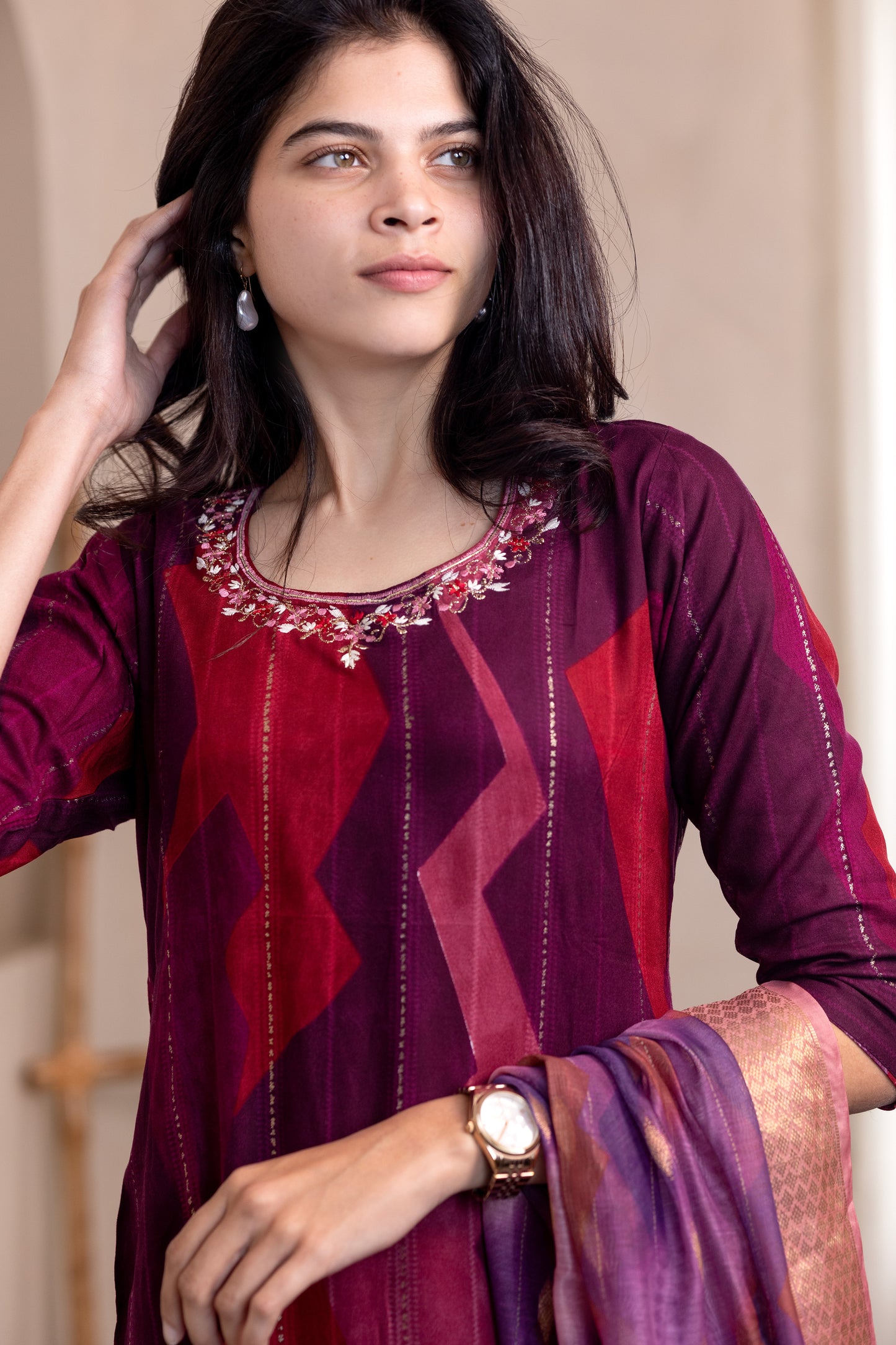 Hemanika embroided salwar set in red