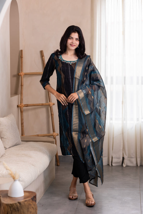 Hemanika embroided salwar set in blue
