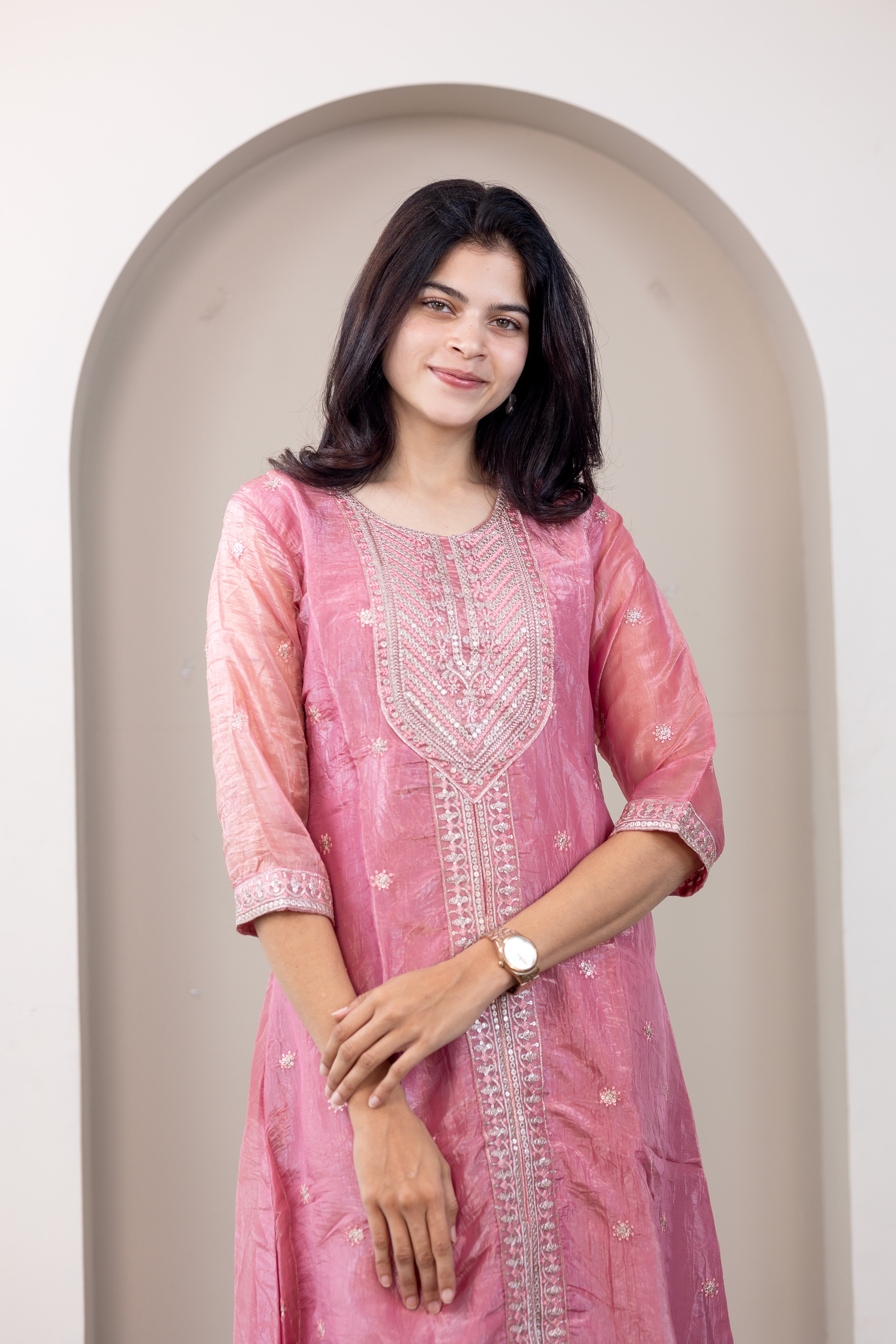 Aaradhya embroided kurti set in pink