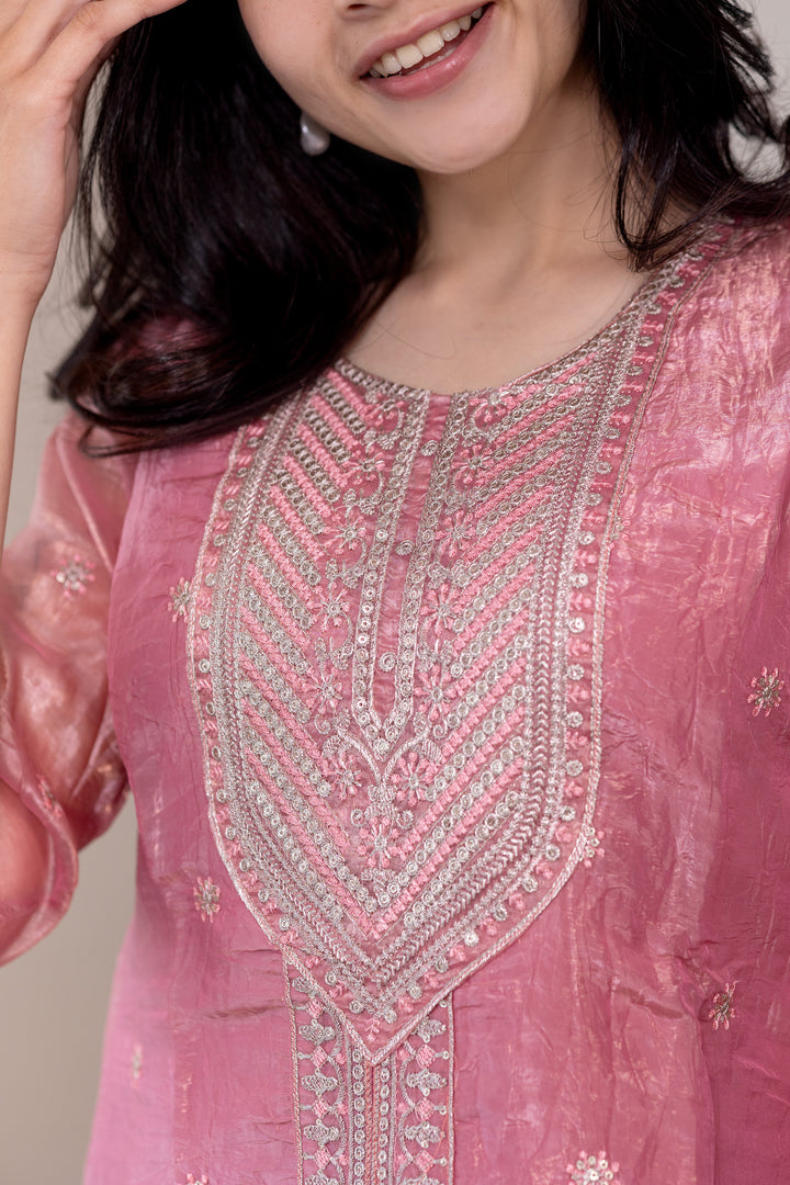 Aaradhya embroided kurti set in pink