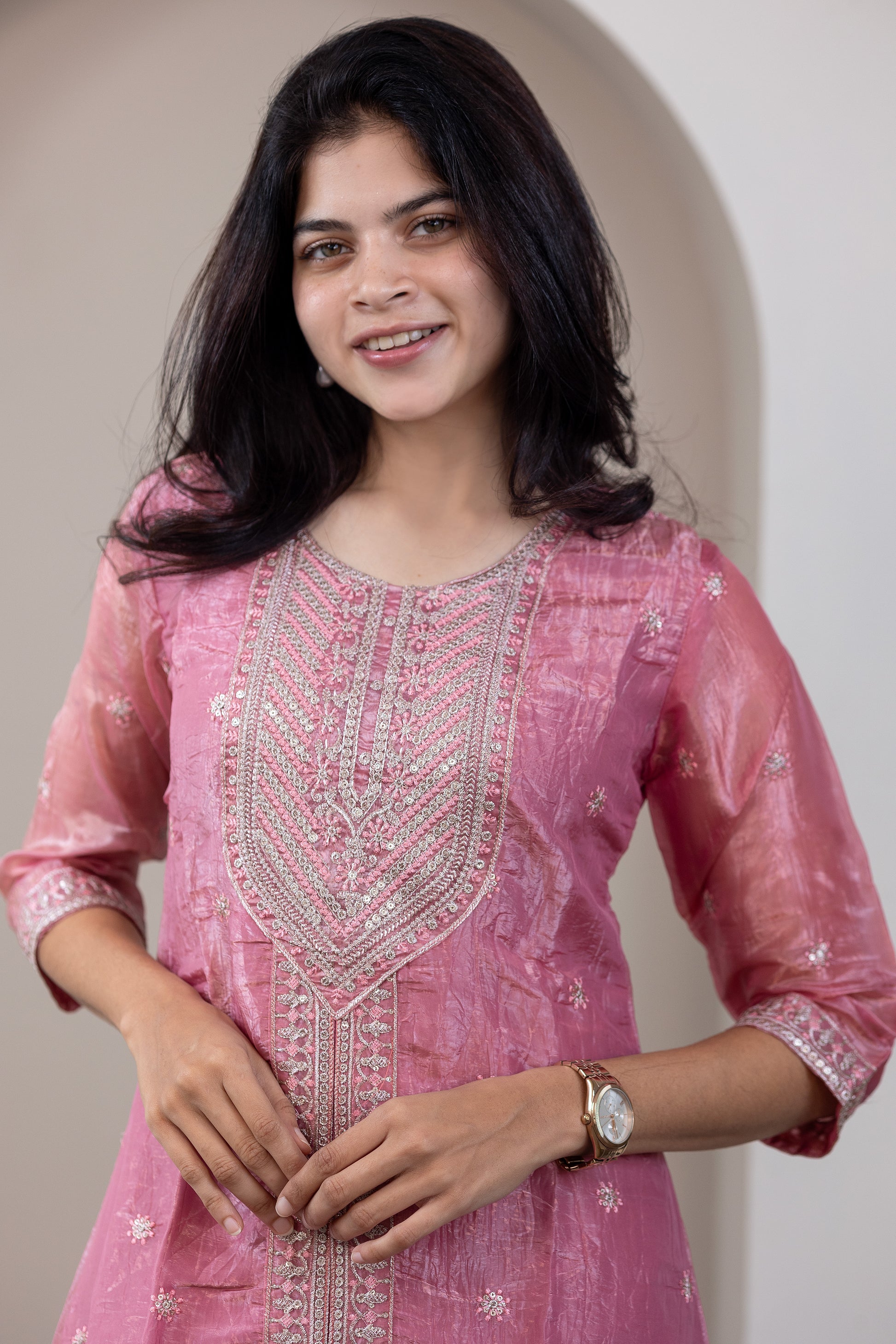 Aaradhya embroided kurti set in pink