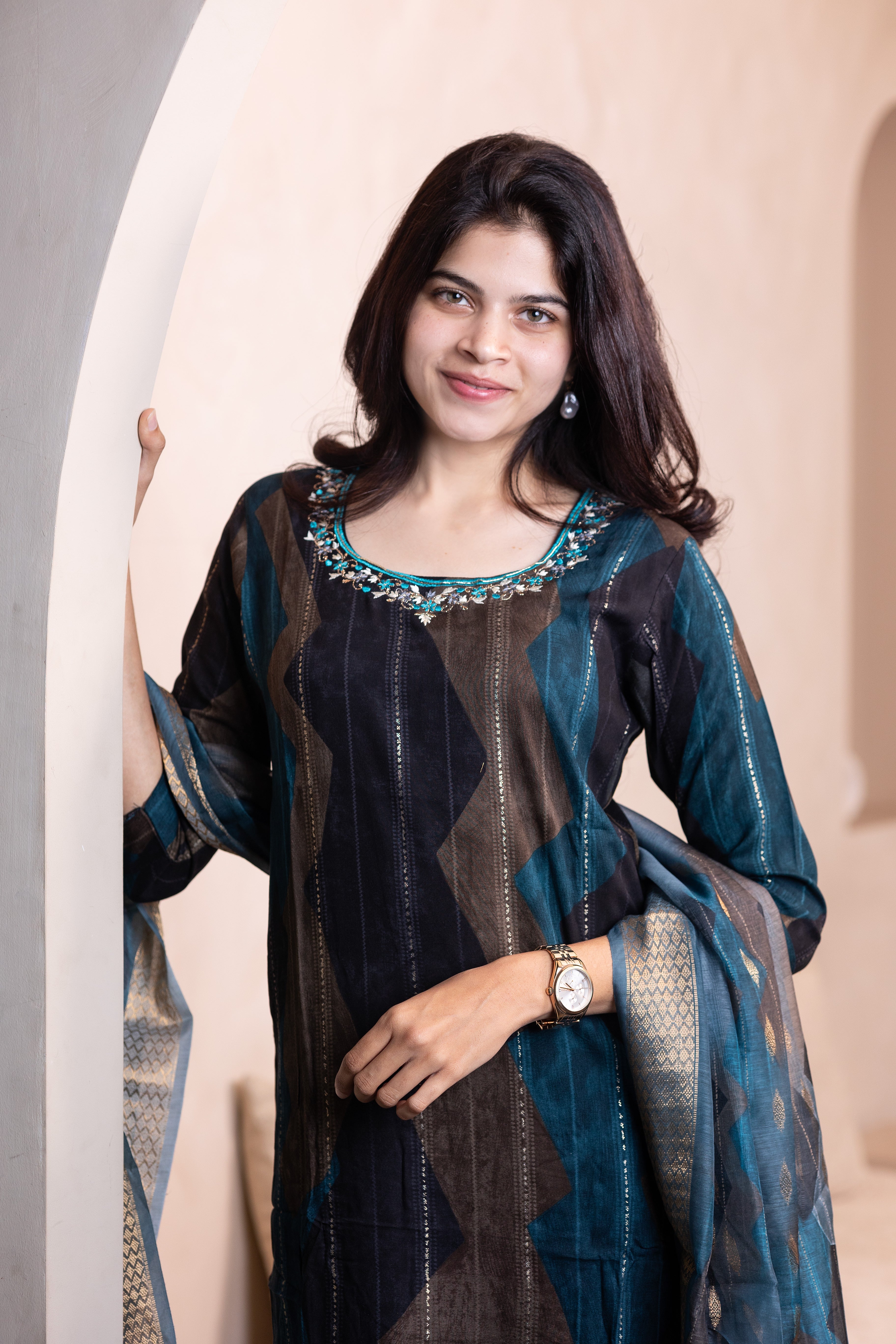Hemanika embroided salwar set in blue