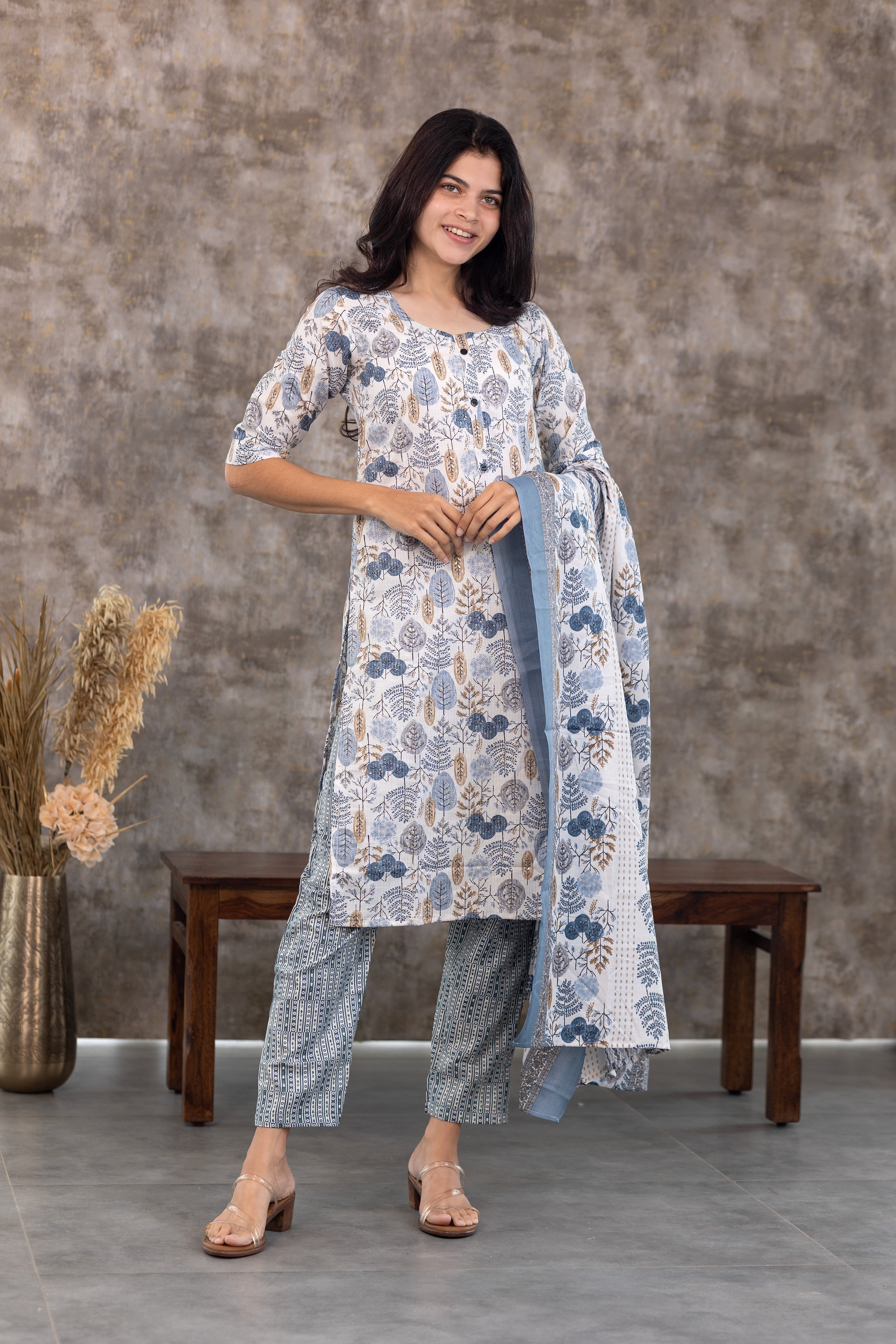 Oviya two tone salwar set in Indigo