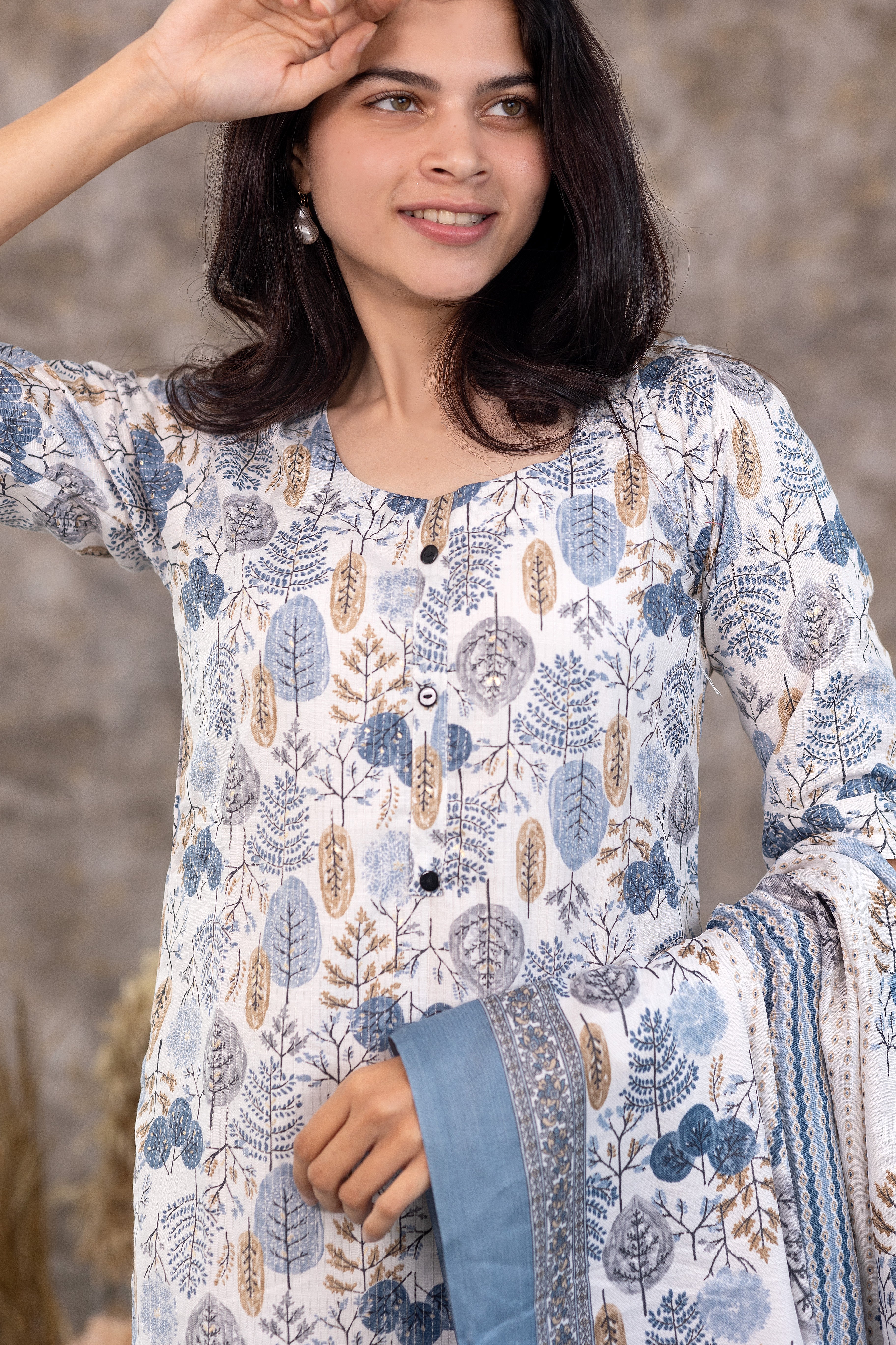 Oviya two tone salwar set in Indigo