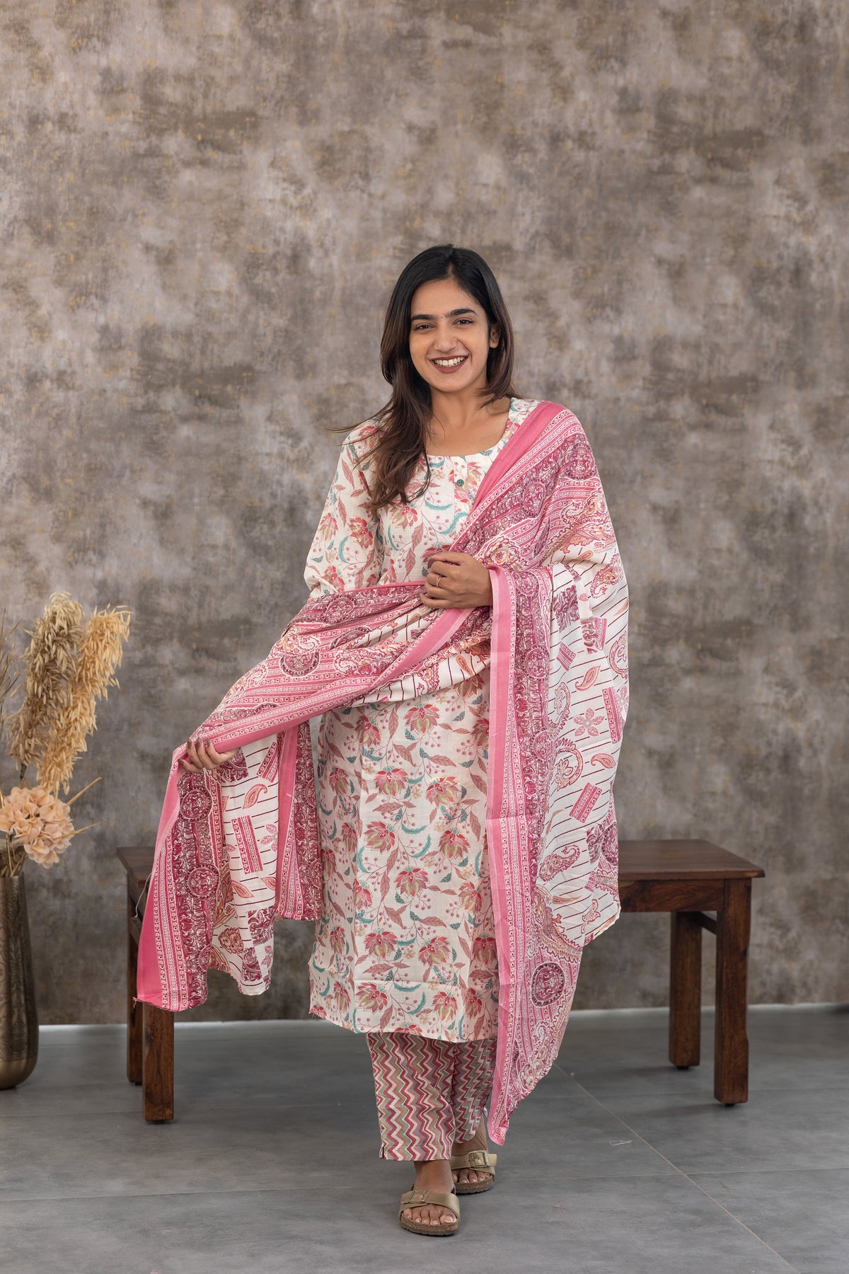 Hridaya salwar set in pink
