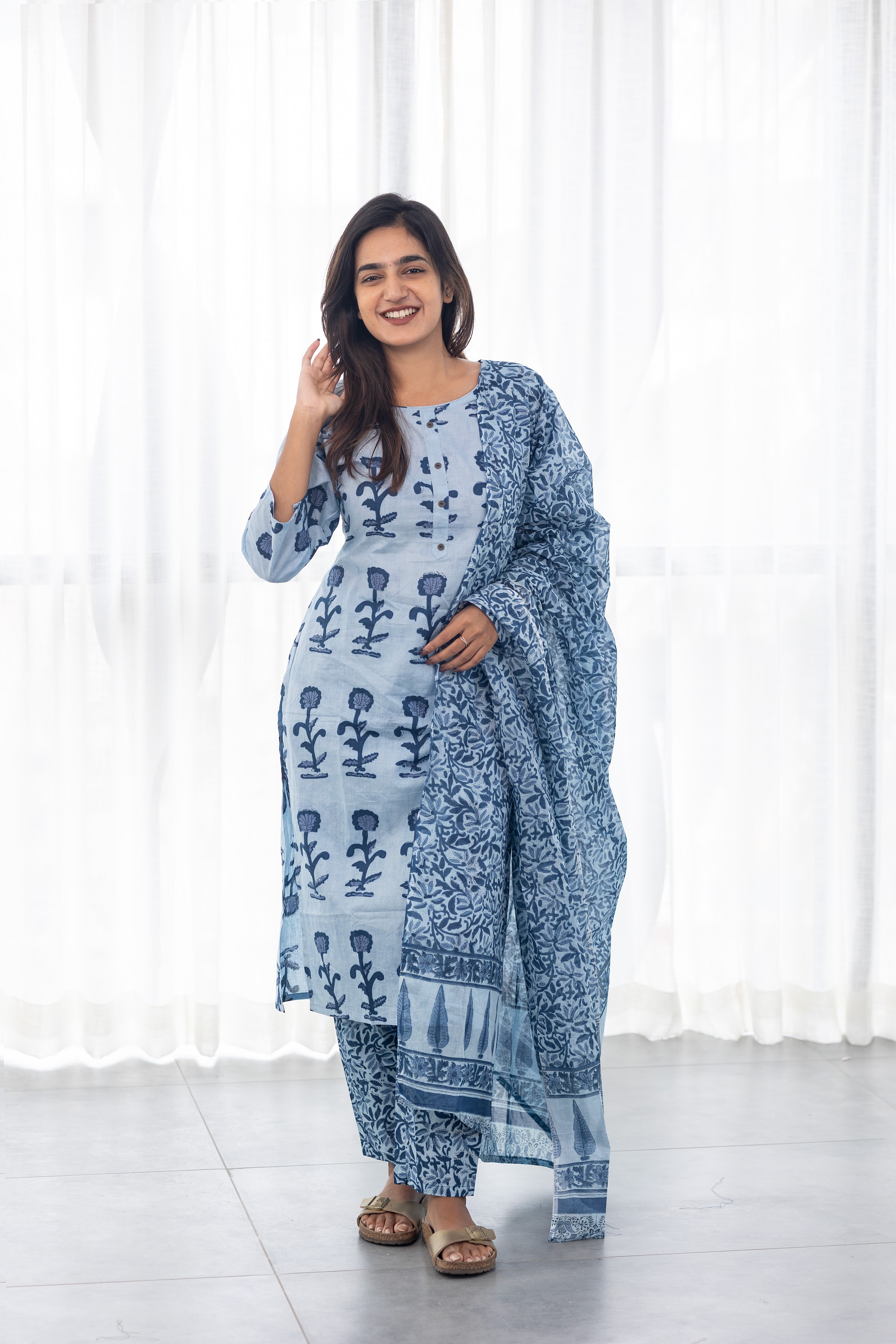 Leela salwar set in blue (round neck)