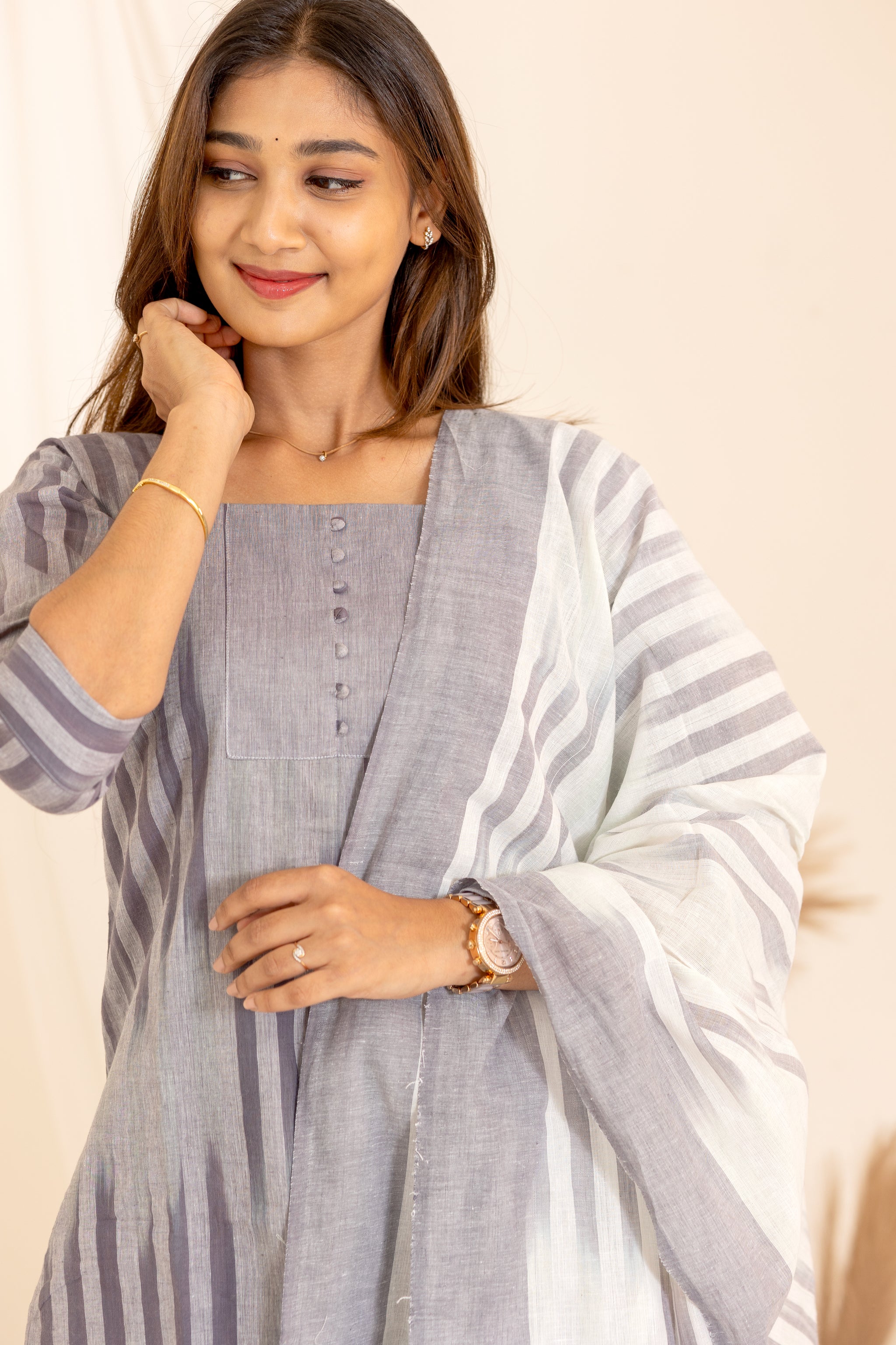 Anvitha handloom ikkat salwar set in grey