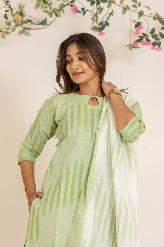 Kanmani handloom cotton salwar set in pista green