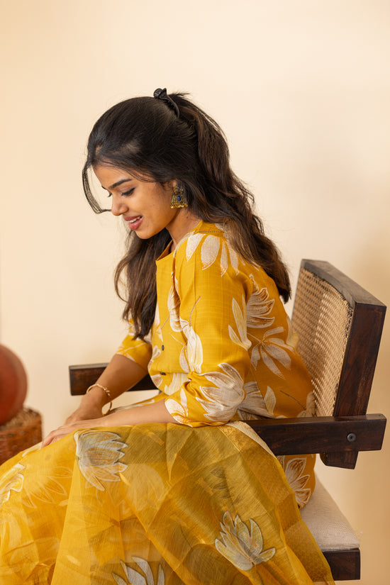 Akshara salwar set in yellow