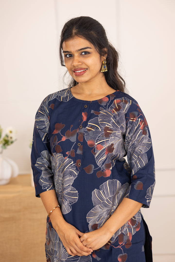 Shradha kurti set in navy blue in vertican fabric