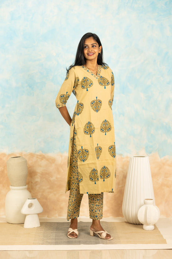 Kurinji soft cotton kurti set in cream