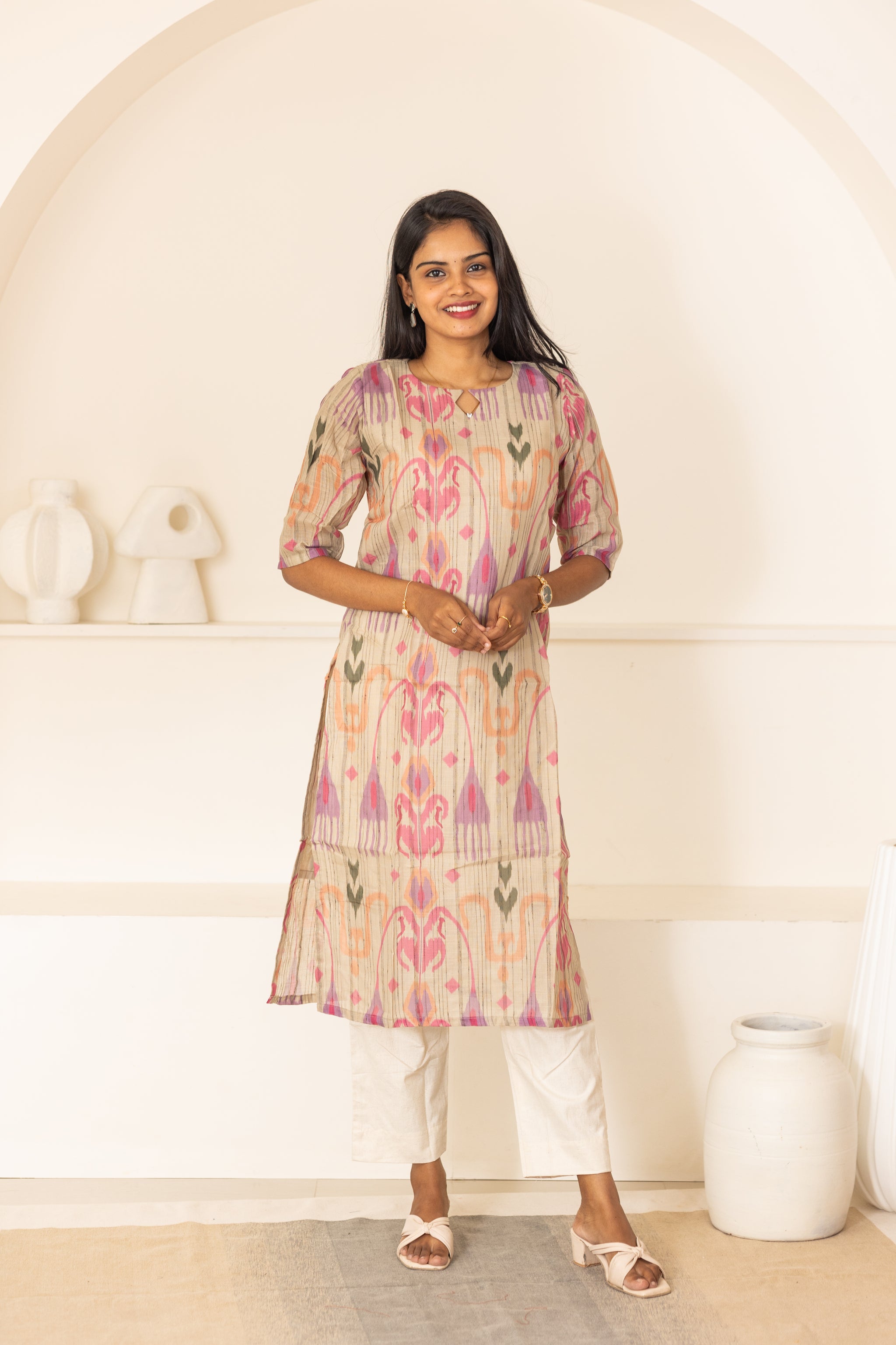 Kayal kora cotton kurti in cream