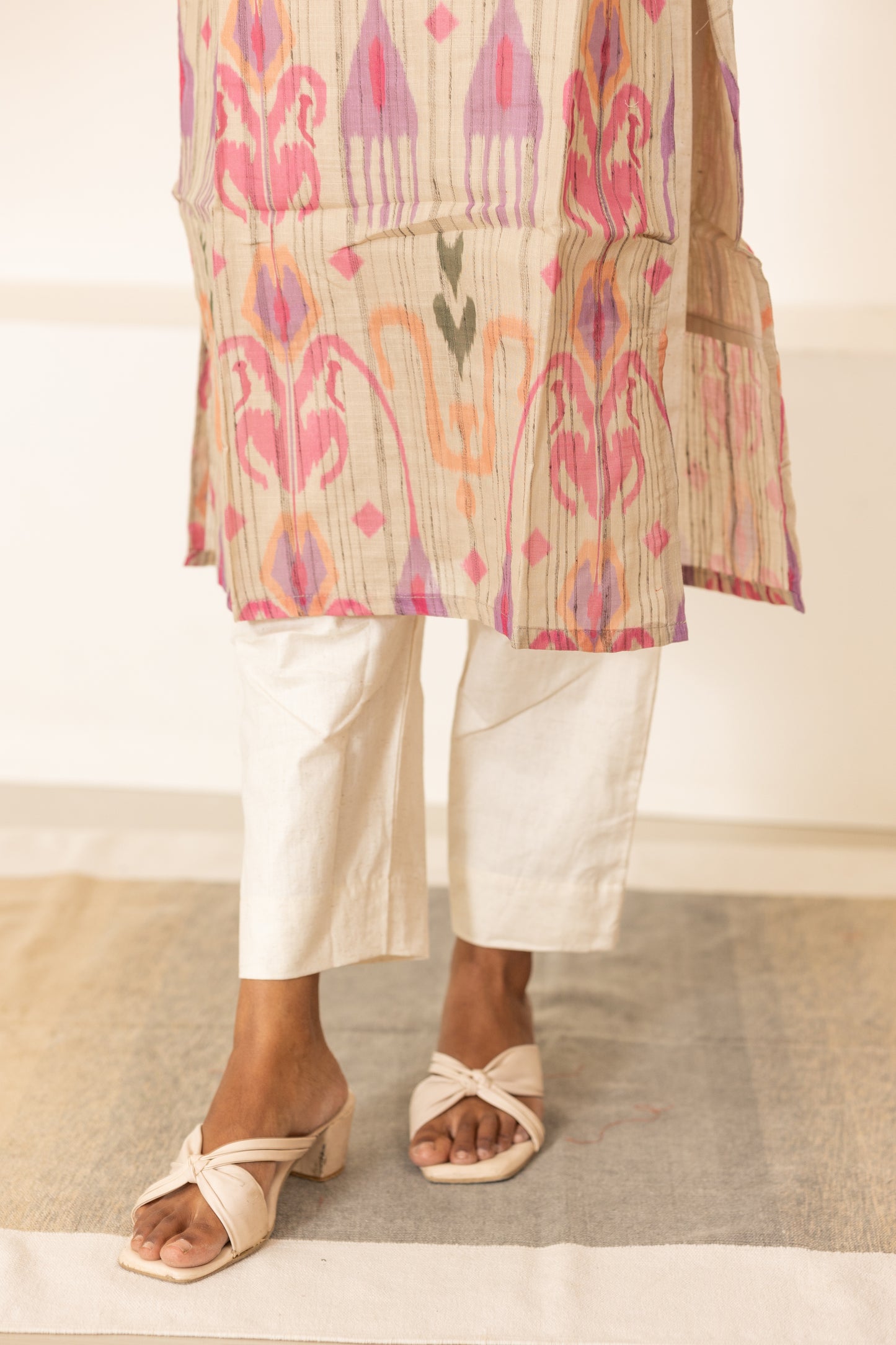 Kayal kora cotton kurti in cream