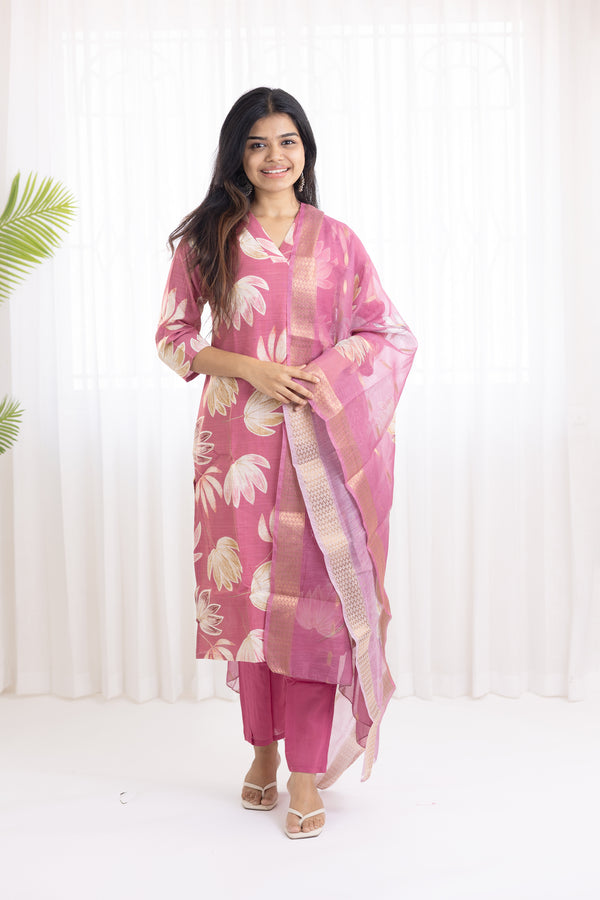 Akshara salwar set in peach