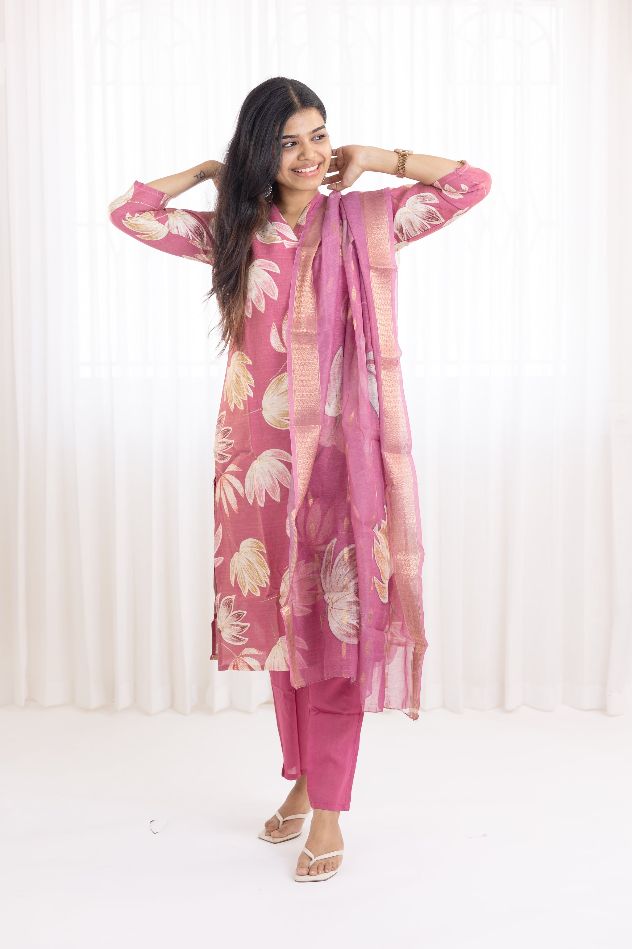 Akshara salwar set in peach