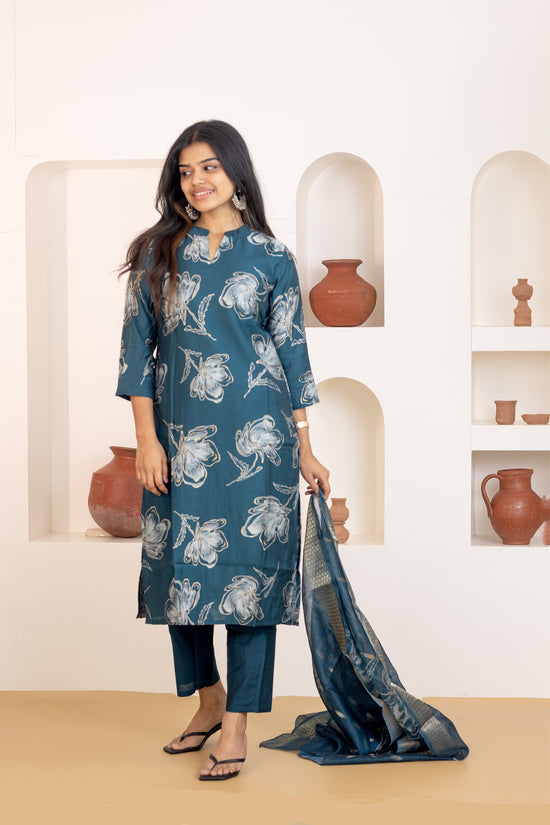 Samyuktha printed salwar set in blue