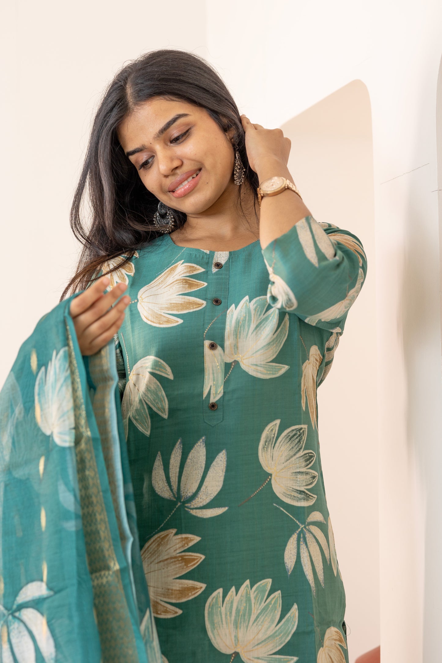 Akshara salwar set in green