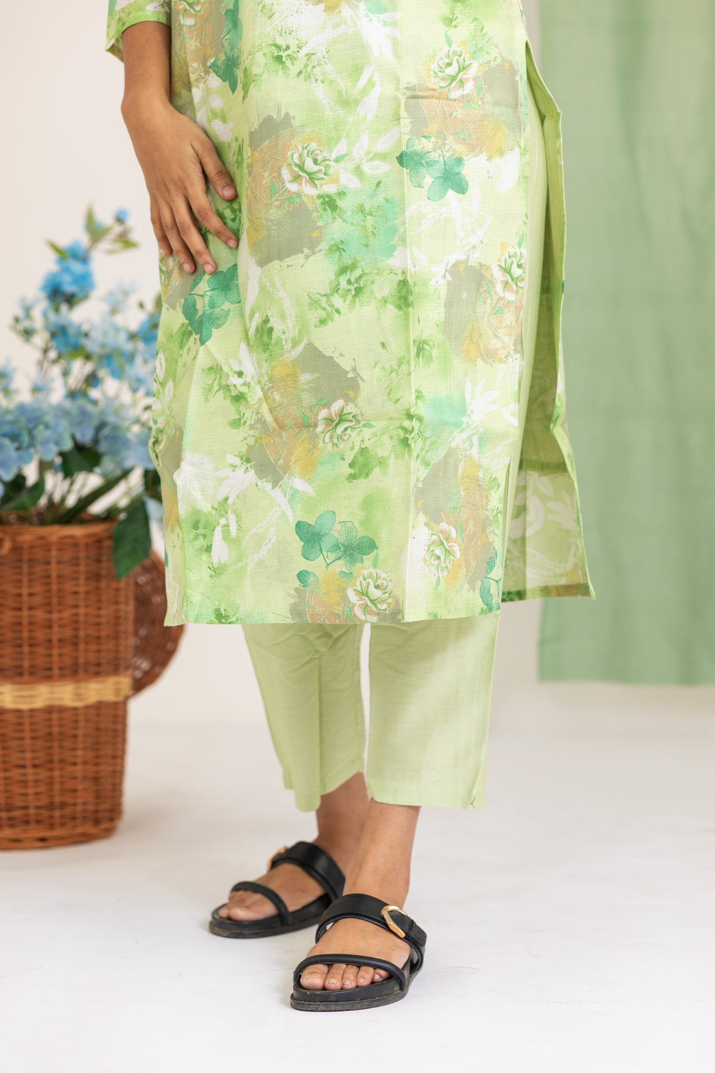 Ridhima kurti set in light green
