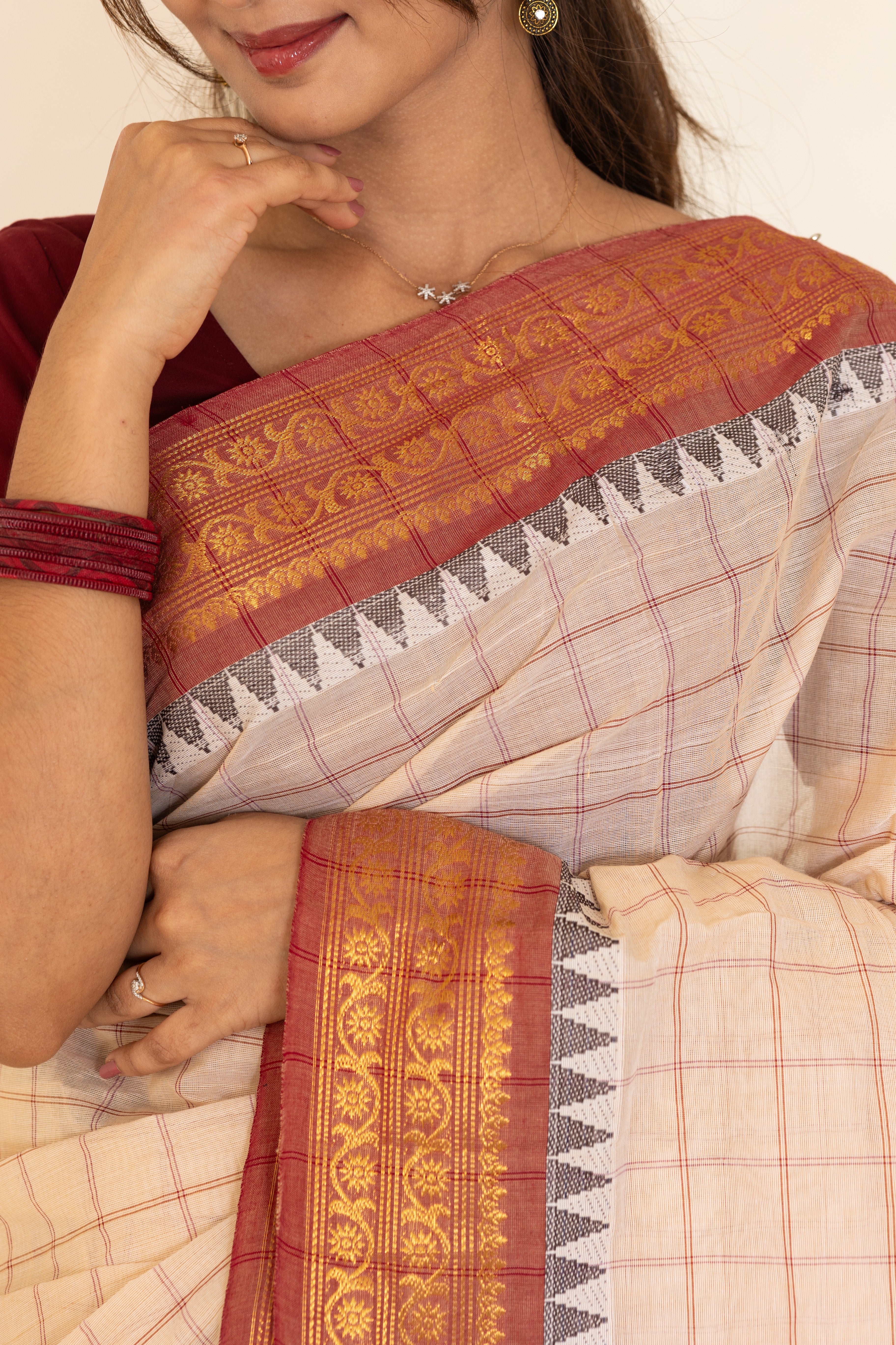 Kadal meengal Cotton saree in soft cream (Own weaving)