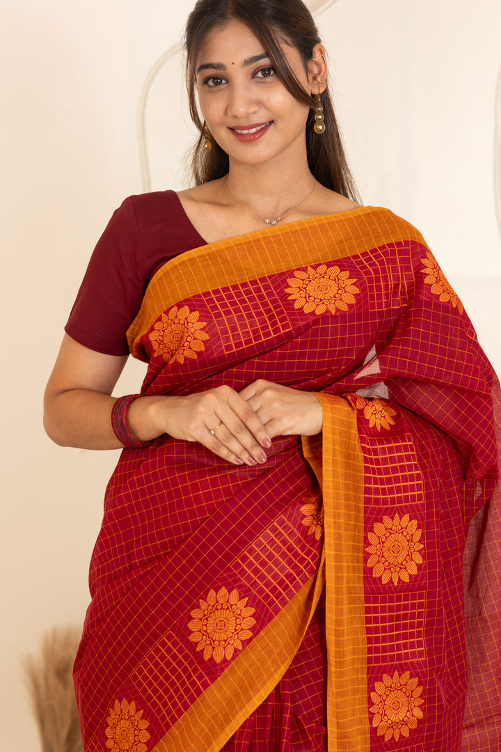 Kadal meengal Cotton saree in red and deep maroon (Own weaving)