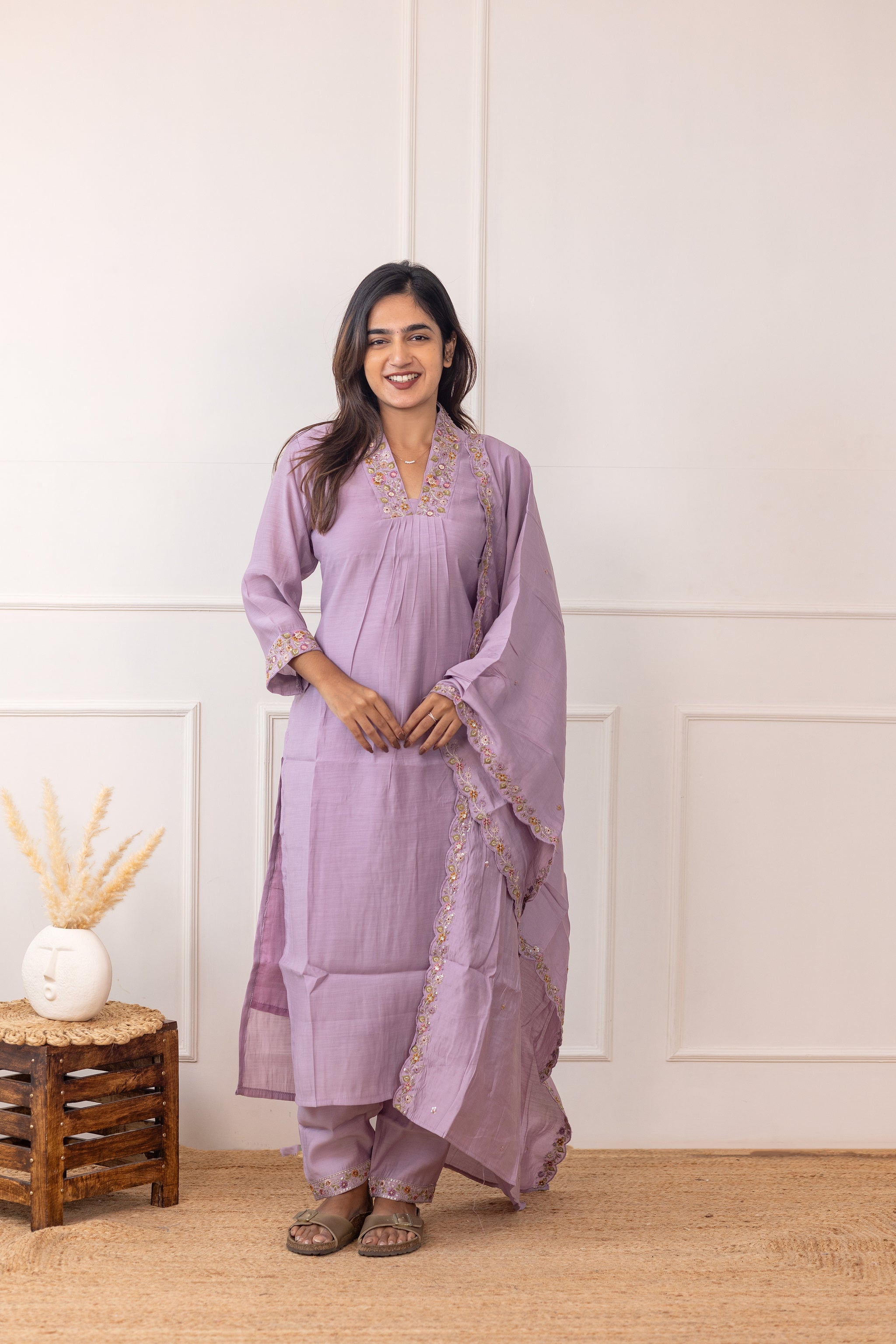 Tanishka embroided salwar set in light lavender (Mul chanderi)