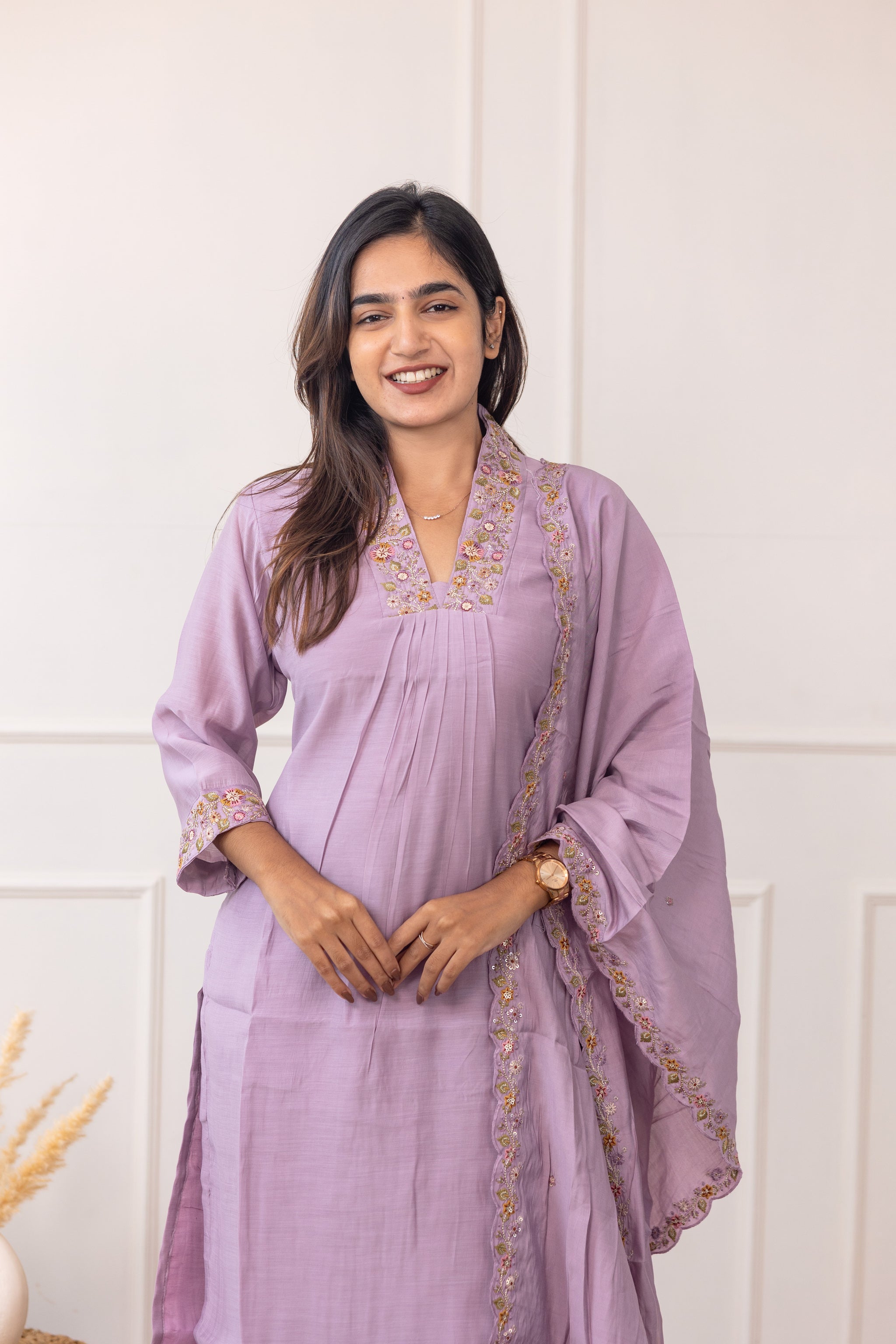 Tanishka embroided salwar set in light lavender (Mul chanderi)