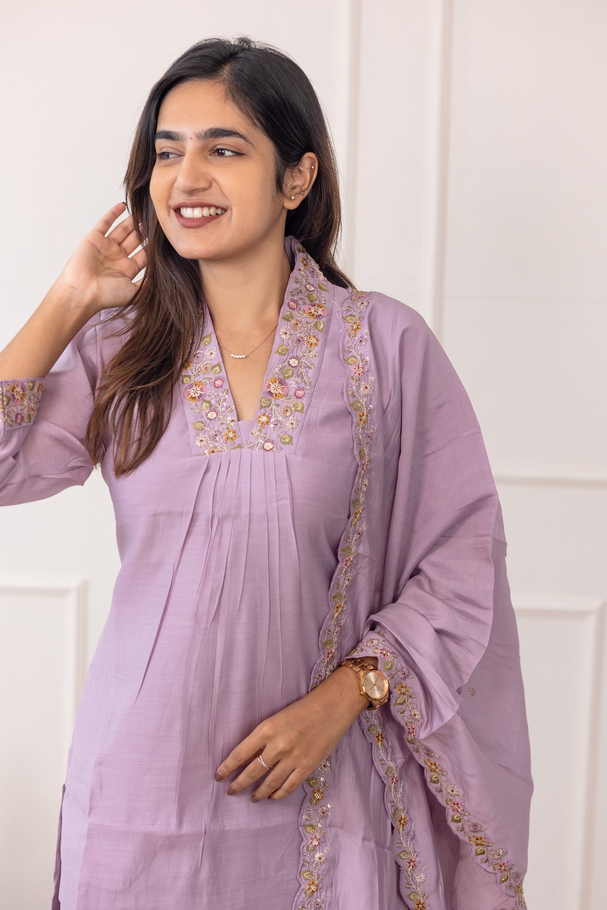Tanishka embroided salwar set in light lavender (Mul chanderi)
