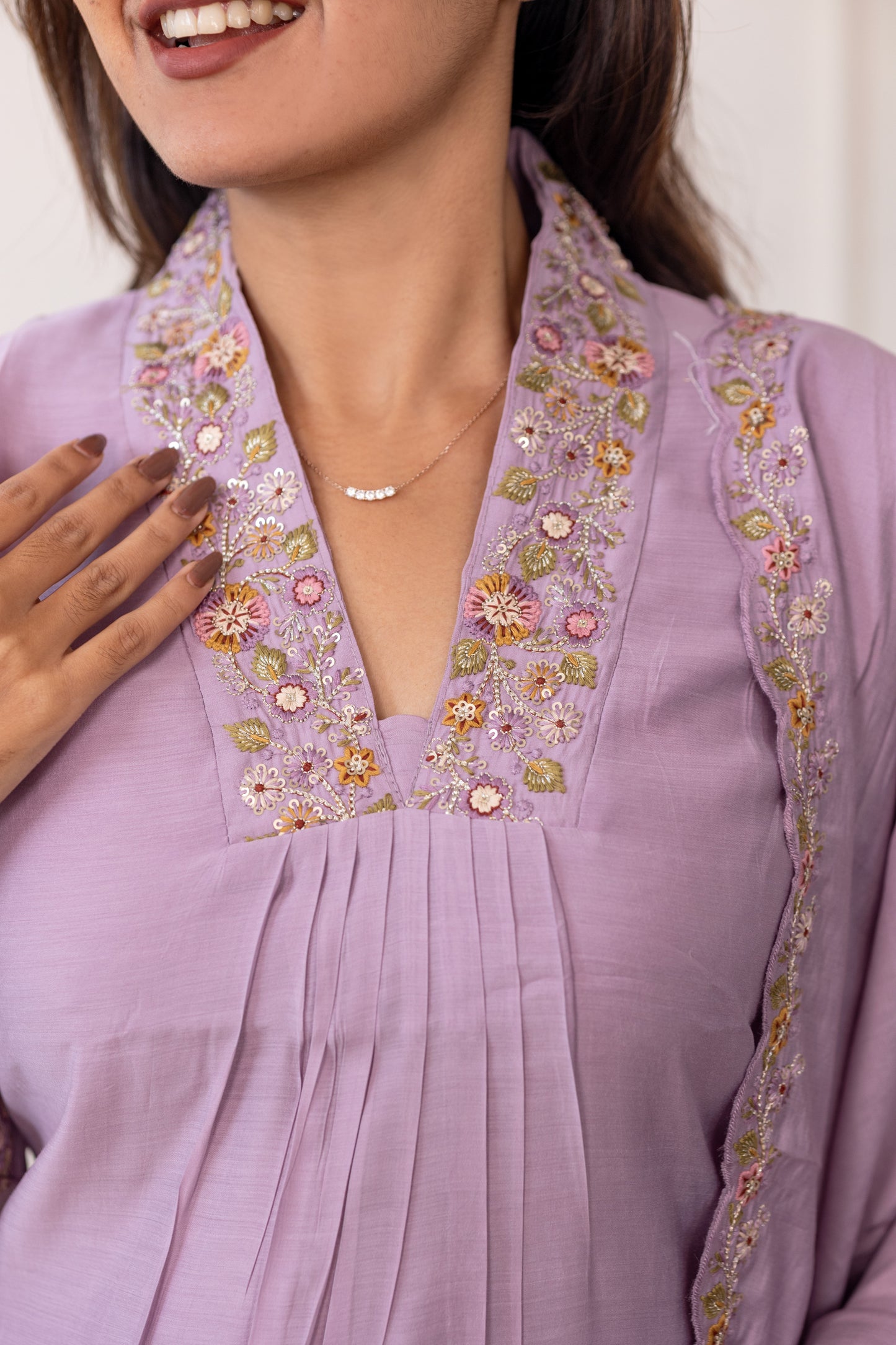 Tanishka embroided salwar set in light lavender (Mul chanderi)