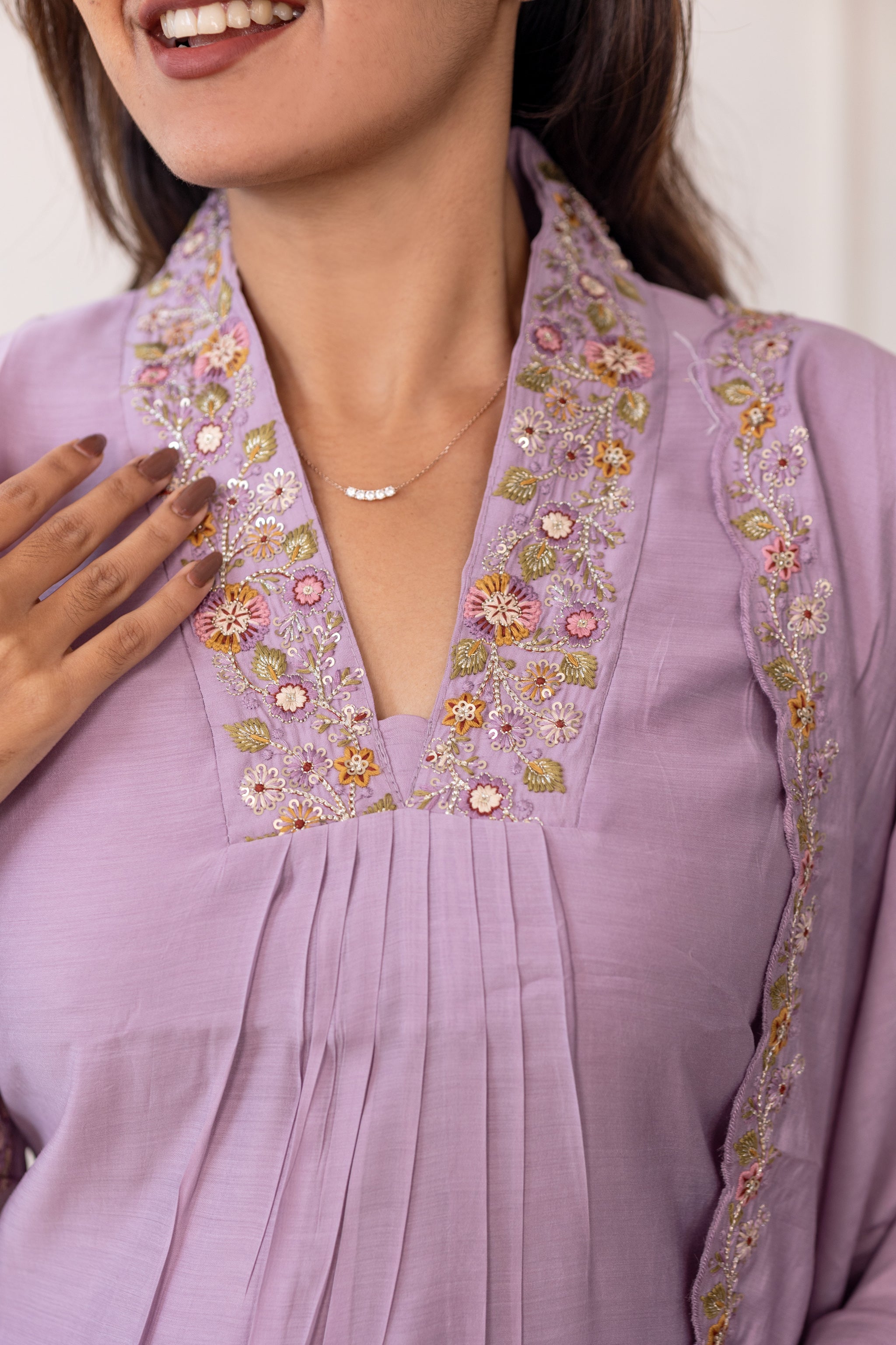 Tanishka embroided salwar set in light lavender (Mul chanderi)