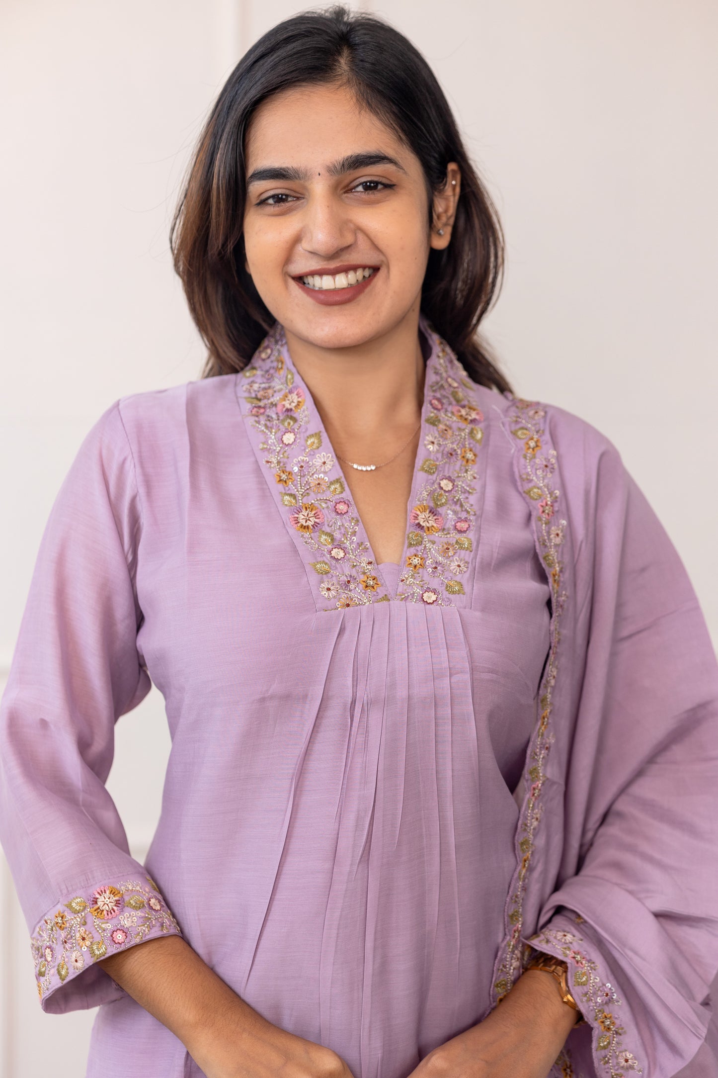 Tanishka embroided salwar set in light lavender (Mul chanderi)