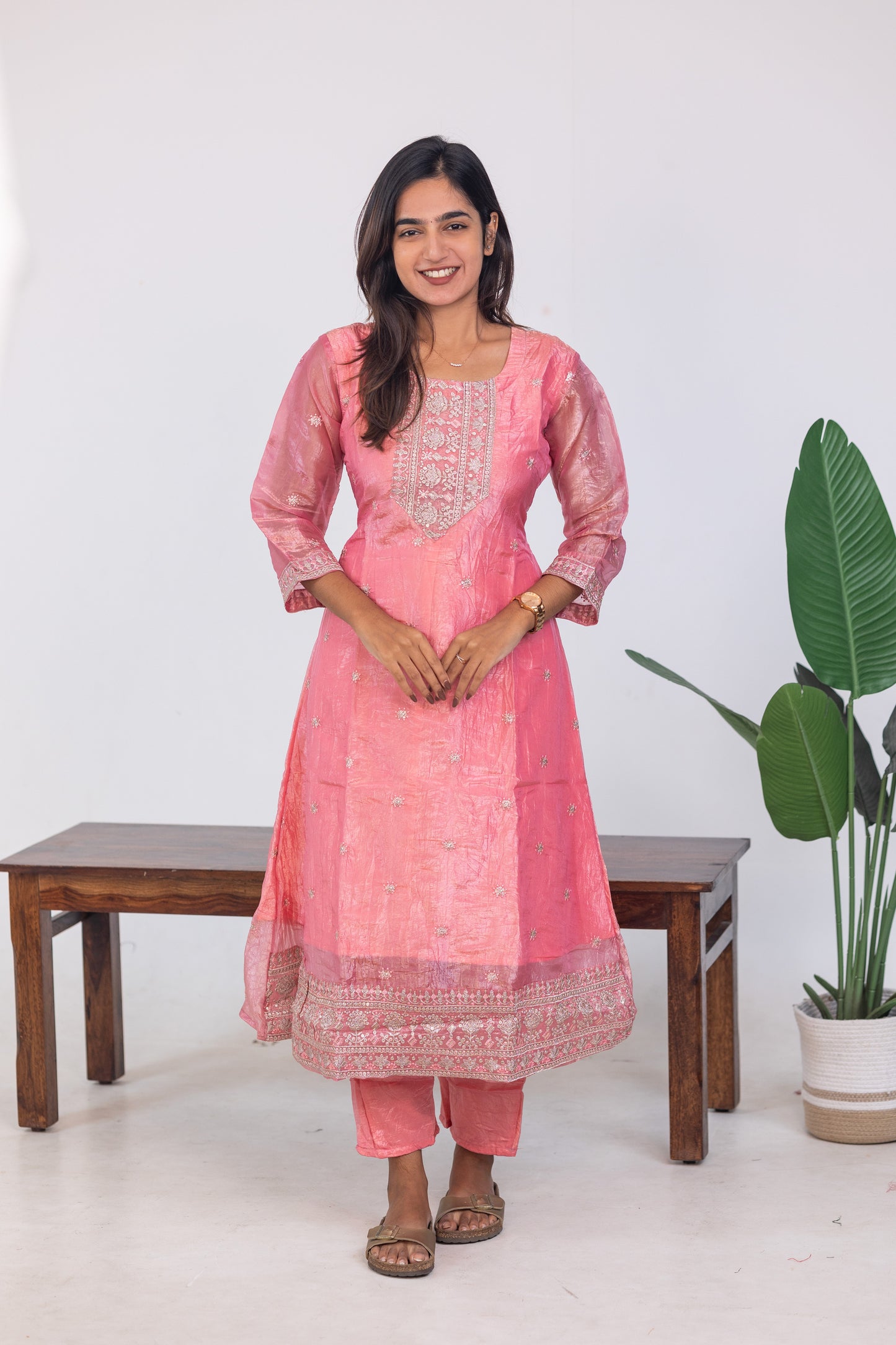 Zamira embroided kurti set in pink