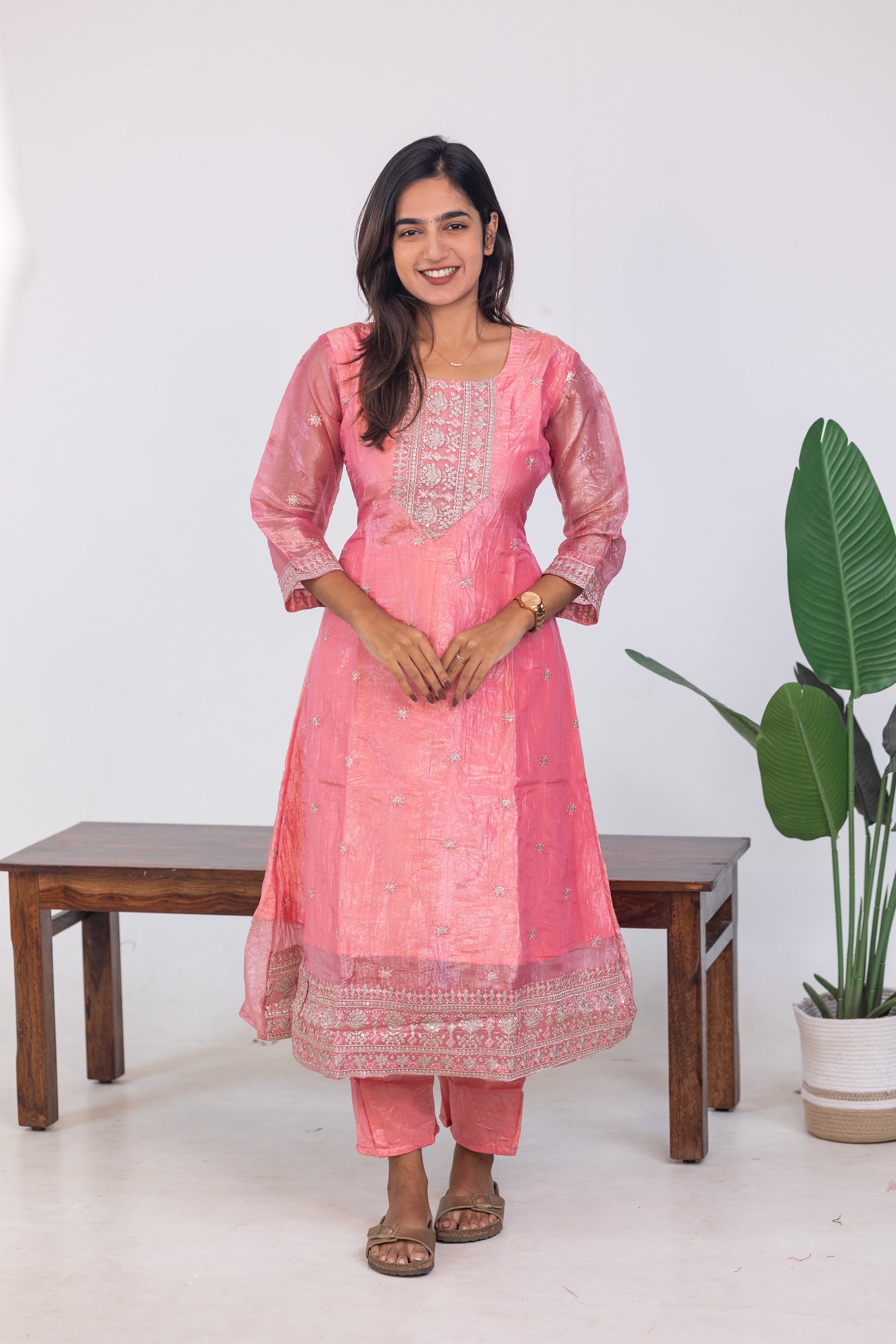 Zamira embroided kurti set in pink
