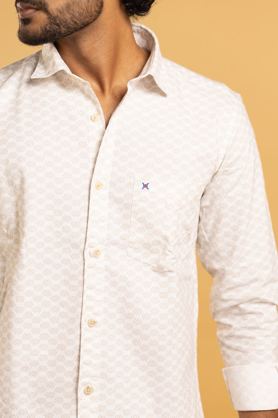 Men's full sleeve shirt in beige with a subtle geometric print