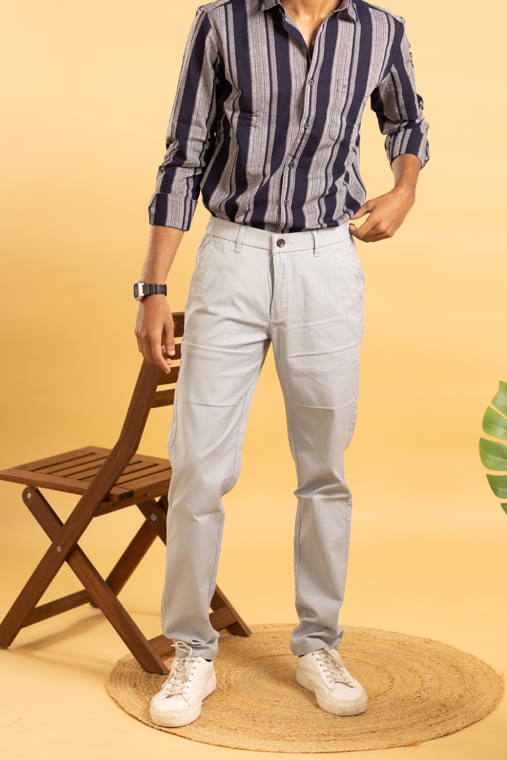 Men Cotton Pant in grey