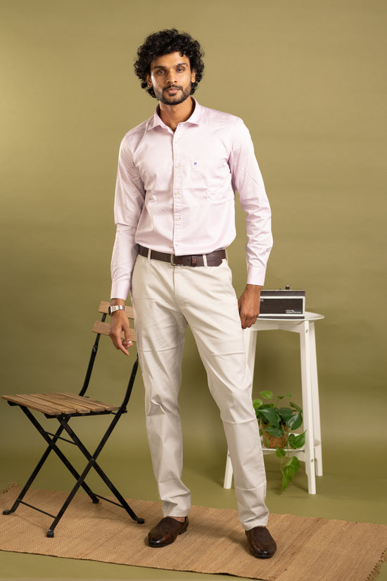 Men's full sleeve solid shirt in light  lilac