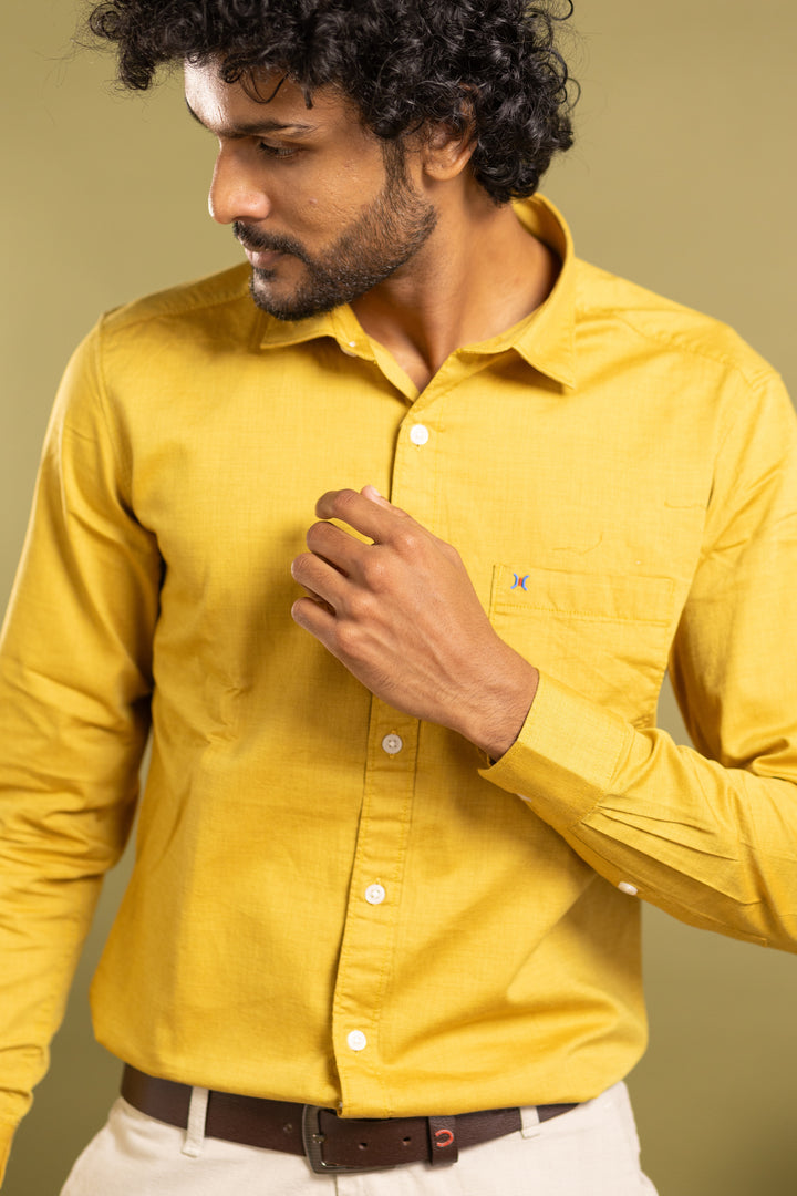 Men's full sleeve solid shirt in mustard yellow