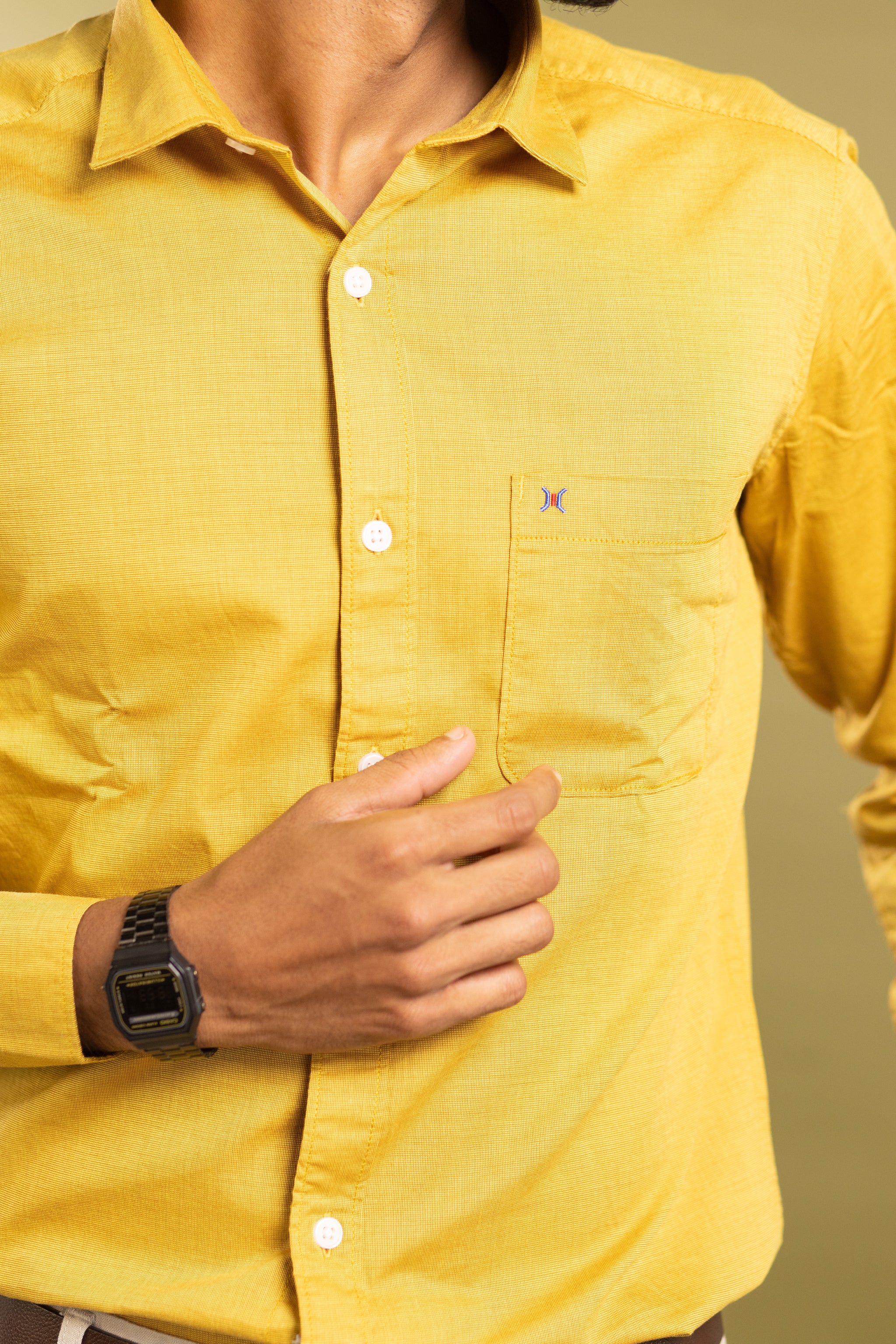 Men's full sleeve solid shirt in mustard yellow