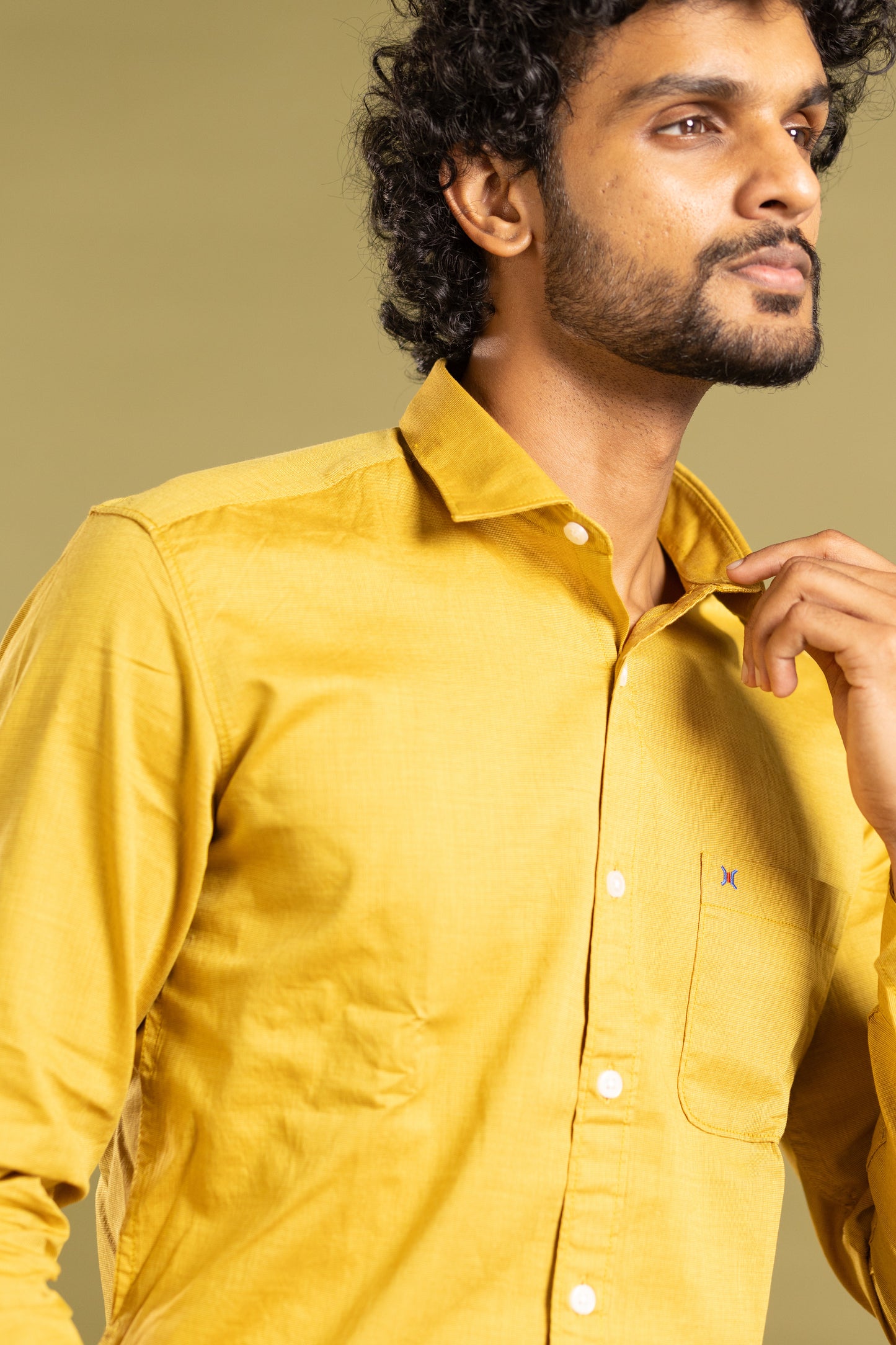Men's full sleeve solid shirt in mustard yellow