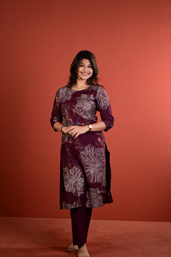 Shradha kurti set in blum in vertican fabric